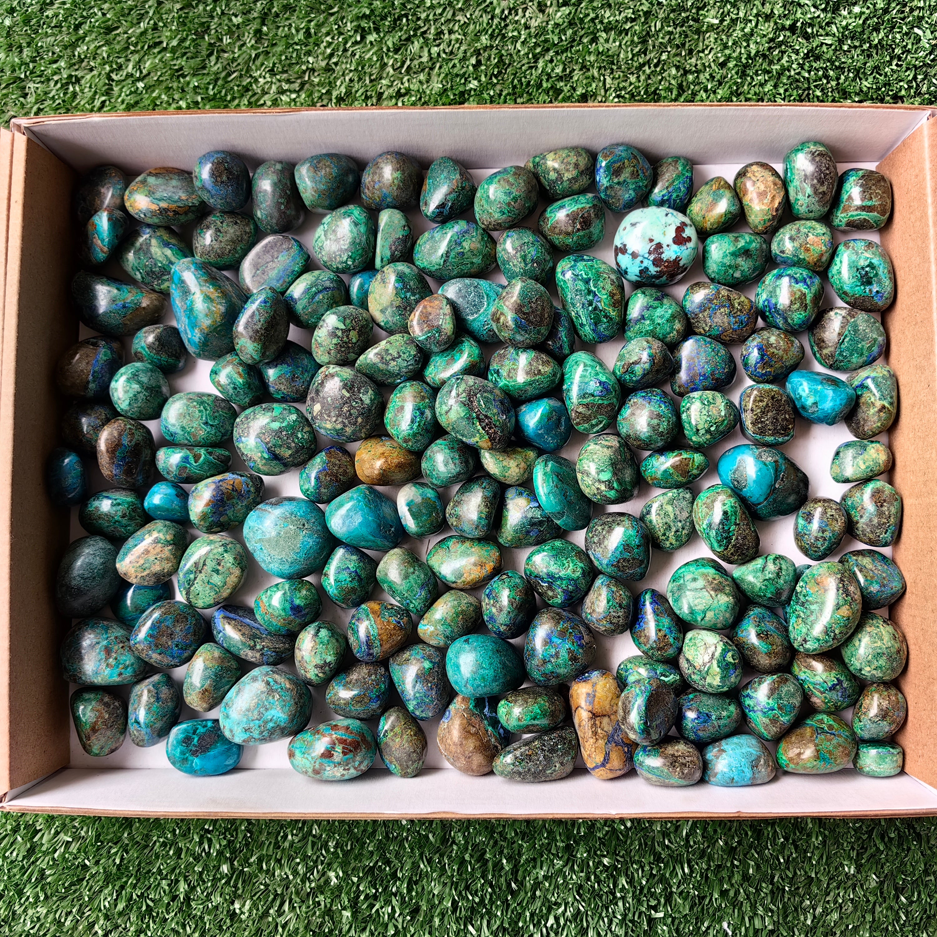 Lot 2 kg Malachite on Azurite Tumbled
