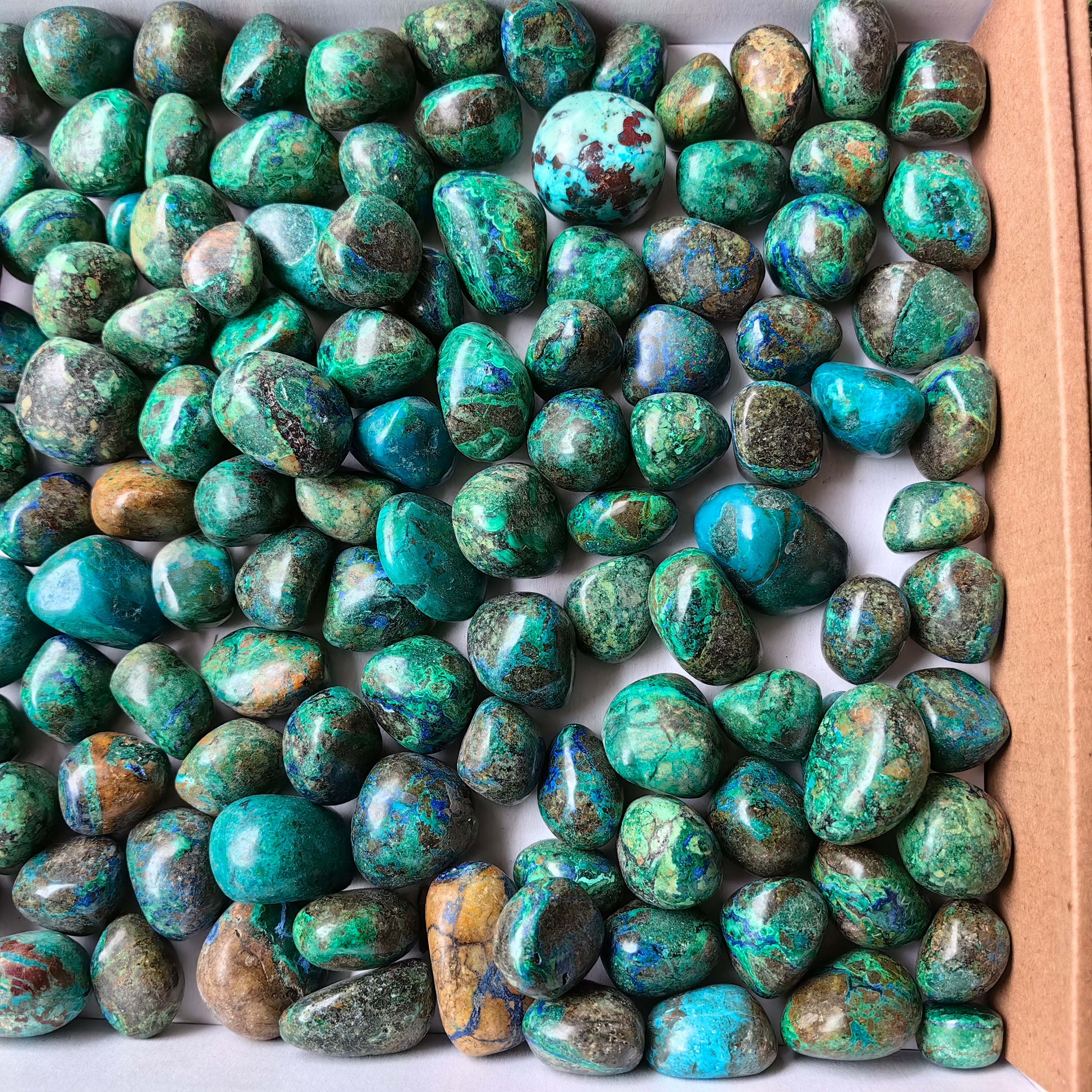 Lot 2 kg Malachite on Azurite Tumbled