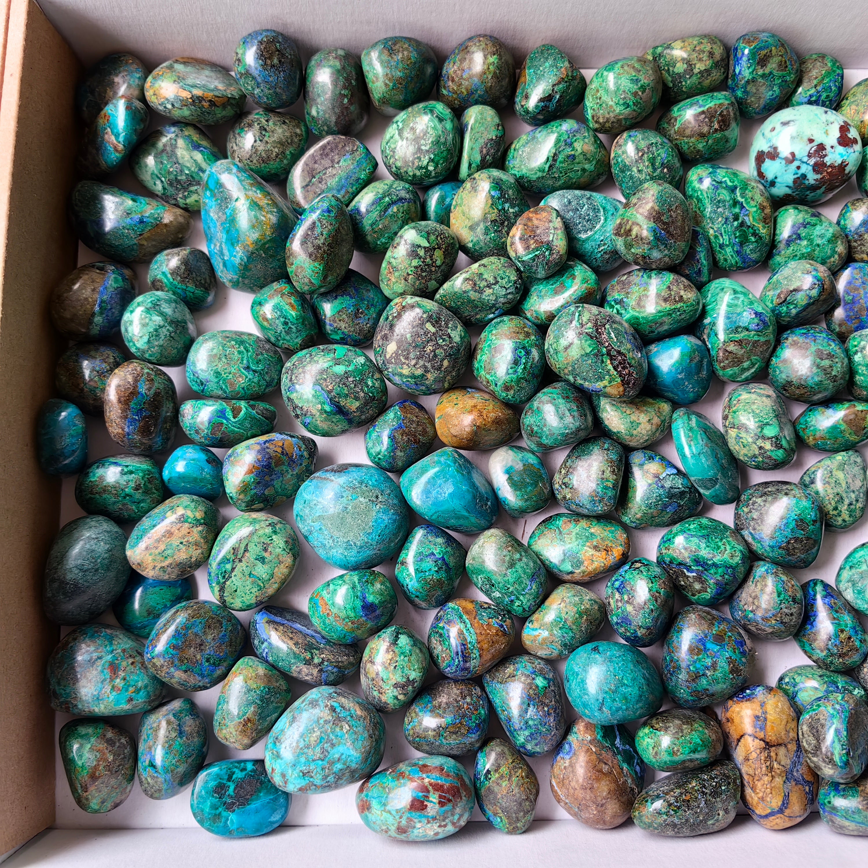 Lot 2 kg Malachite on Azurite Tumbled