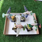 Lot 4 pcs hummingbird mixted stones