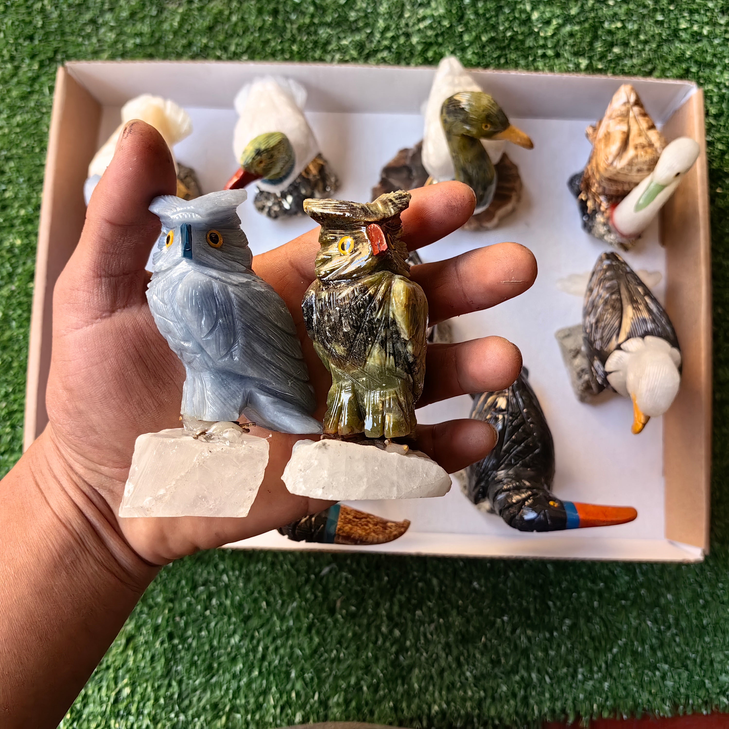 Lot 10 pcs Bird mixted stones