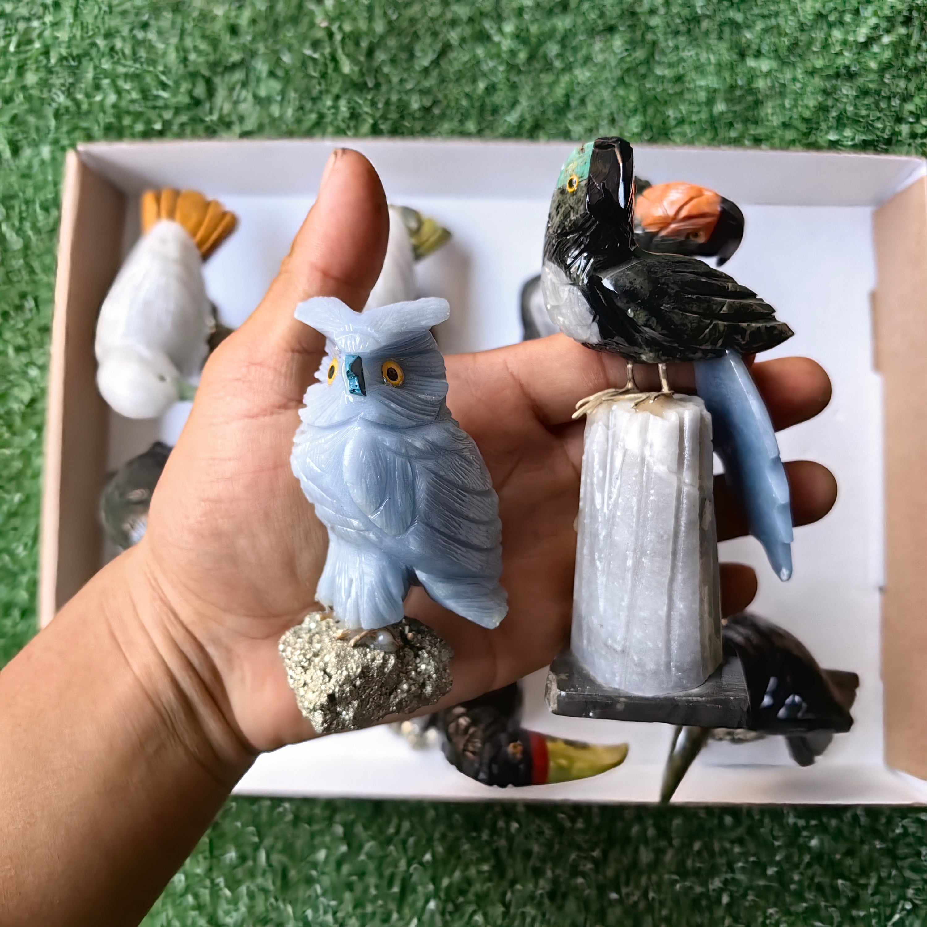 Lot 10 pcs Bird mixted stones