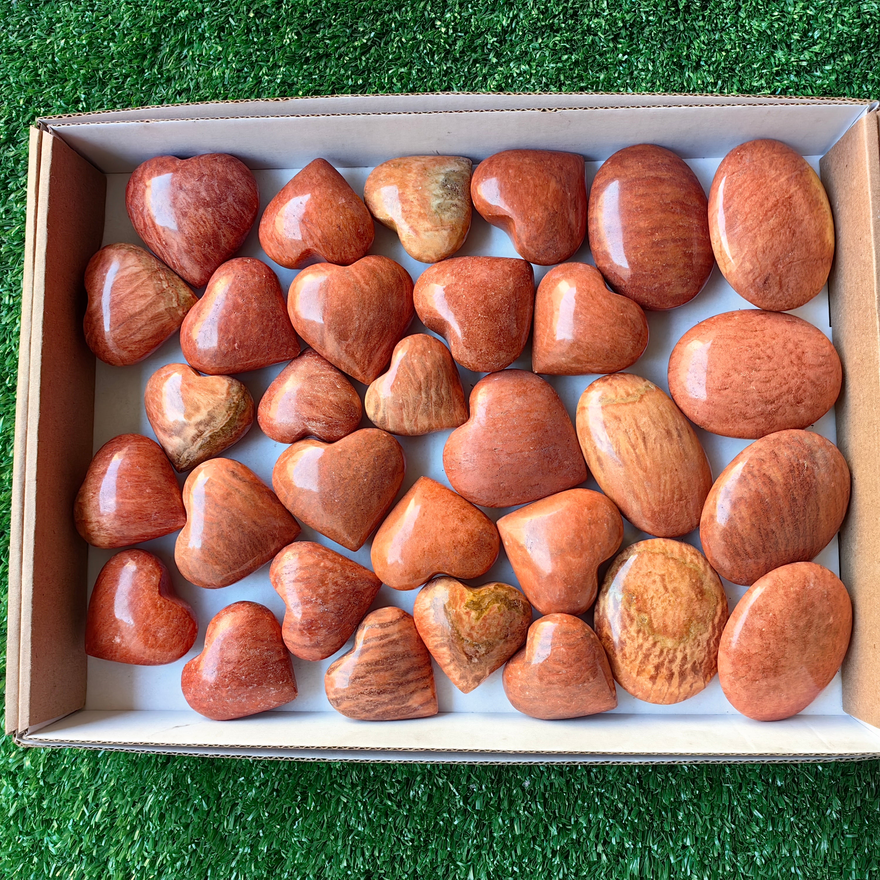 Lot 31 pcs Orange Jaspe heart and palm