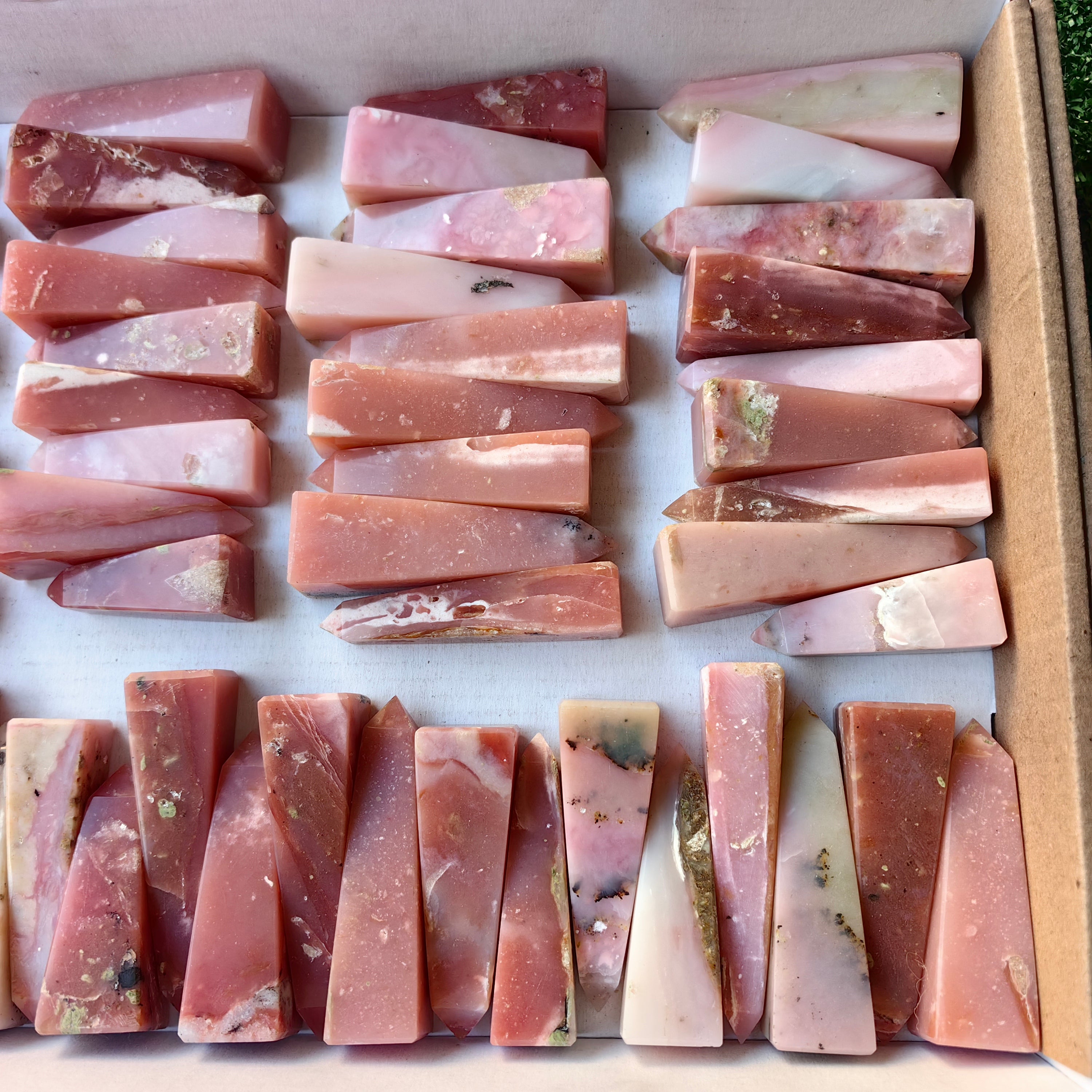 Lot 55 pcs Pink Opal Tower