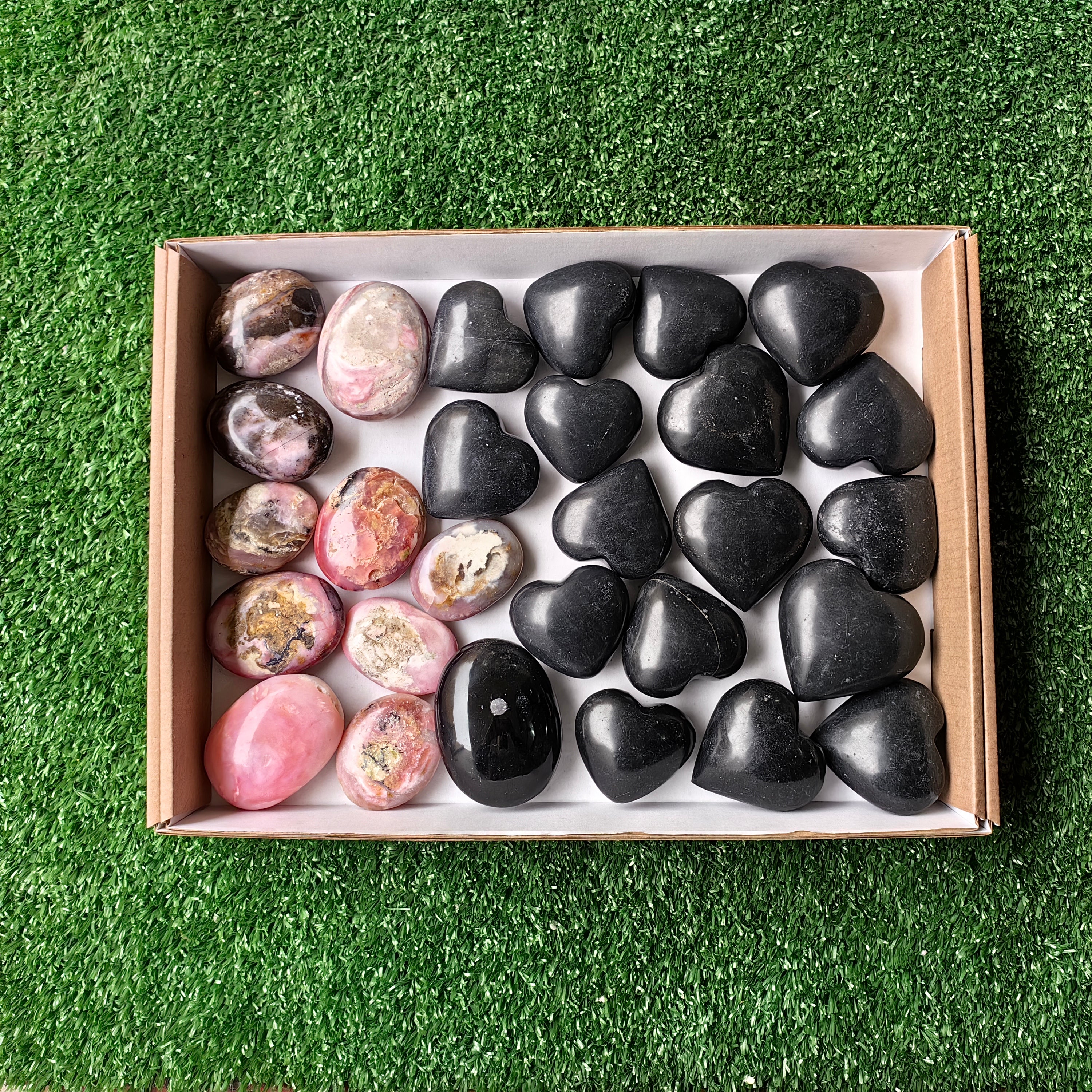 Lot 27 pcs Black Onix Heart and Pink Opal Palm