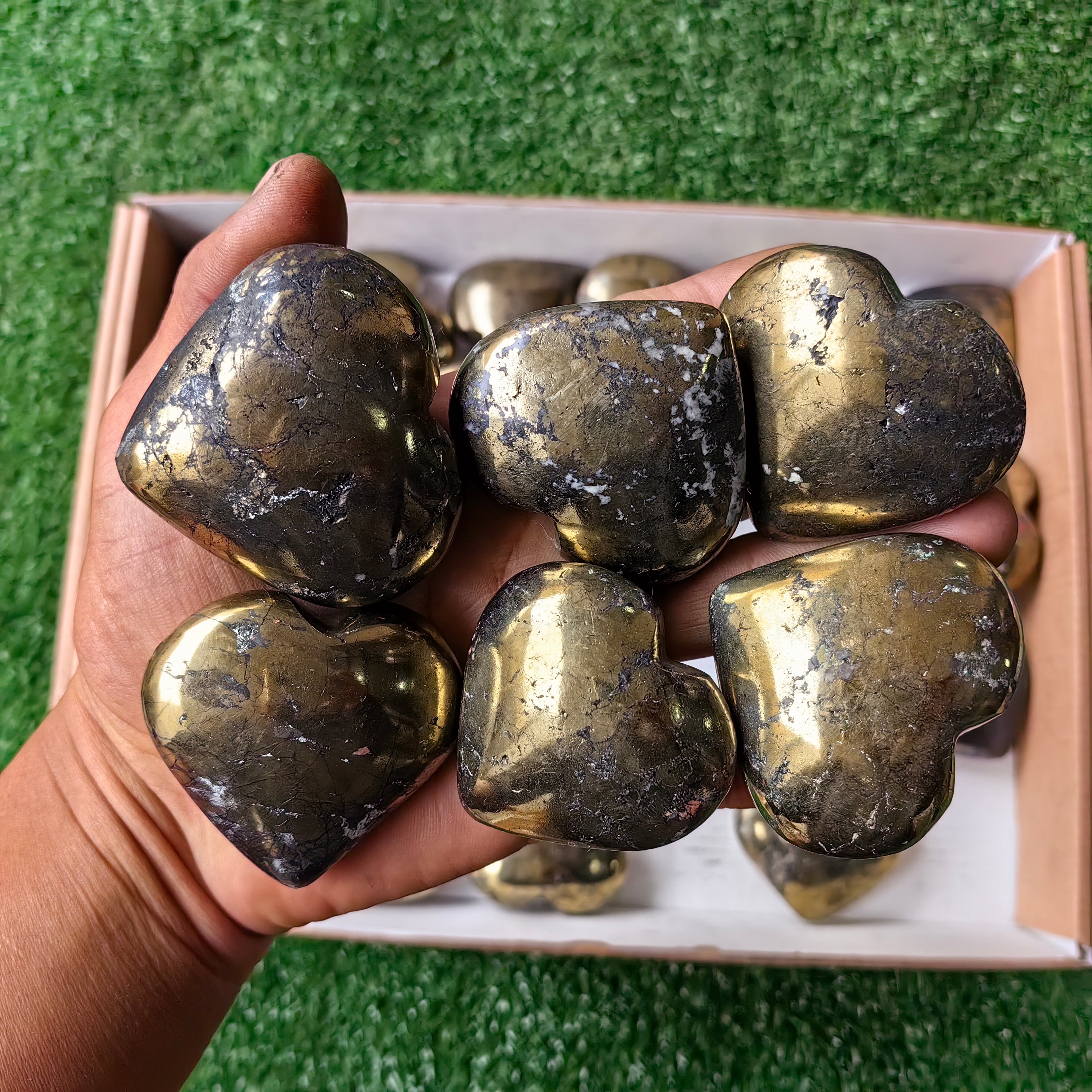 Lot 28 pcs Covellite on Chalcopyrite Heart