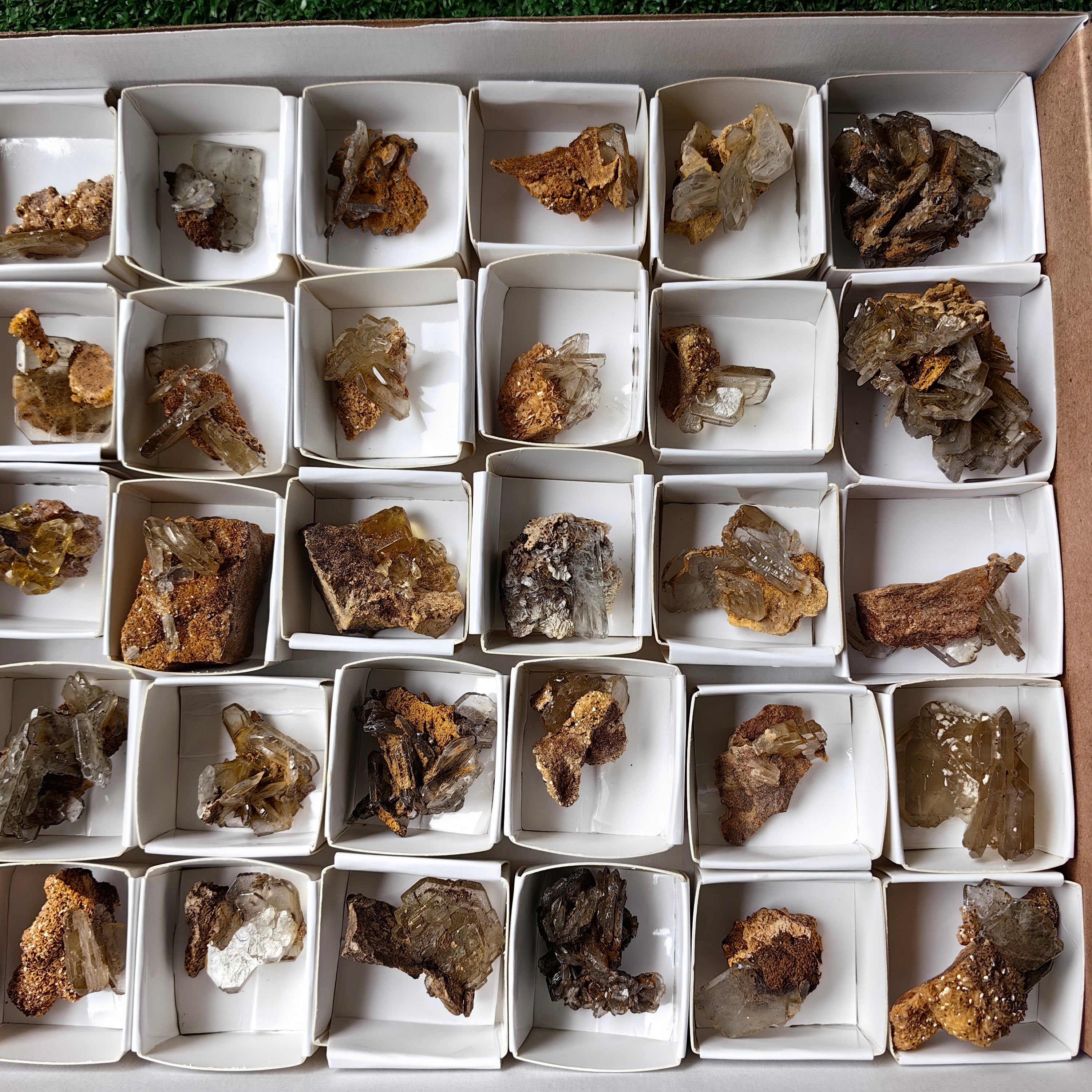 Lot 35 pcs Baryte Crystal