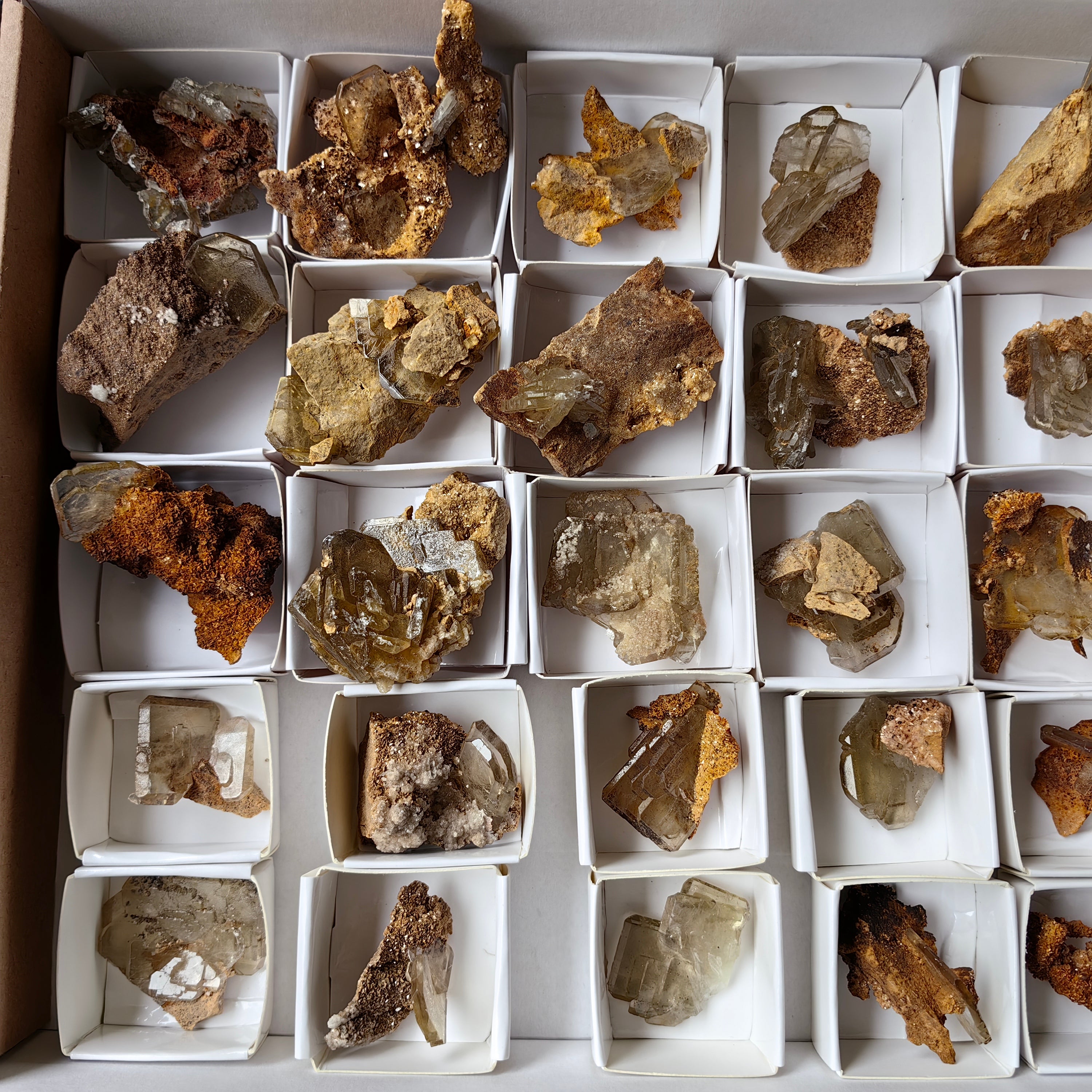Lot 30 pcs Baryte Crystal