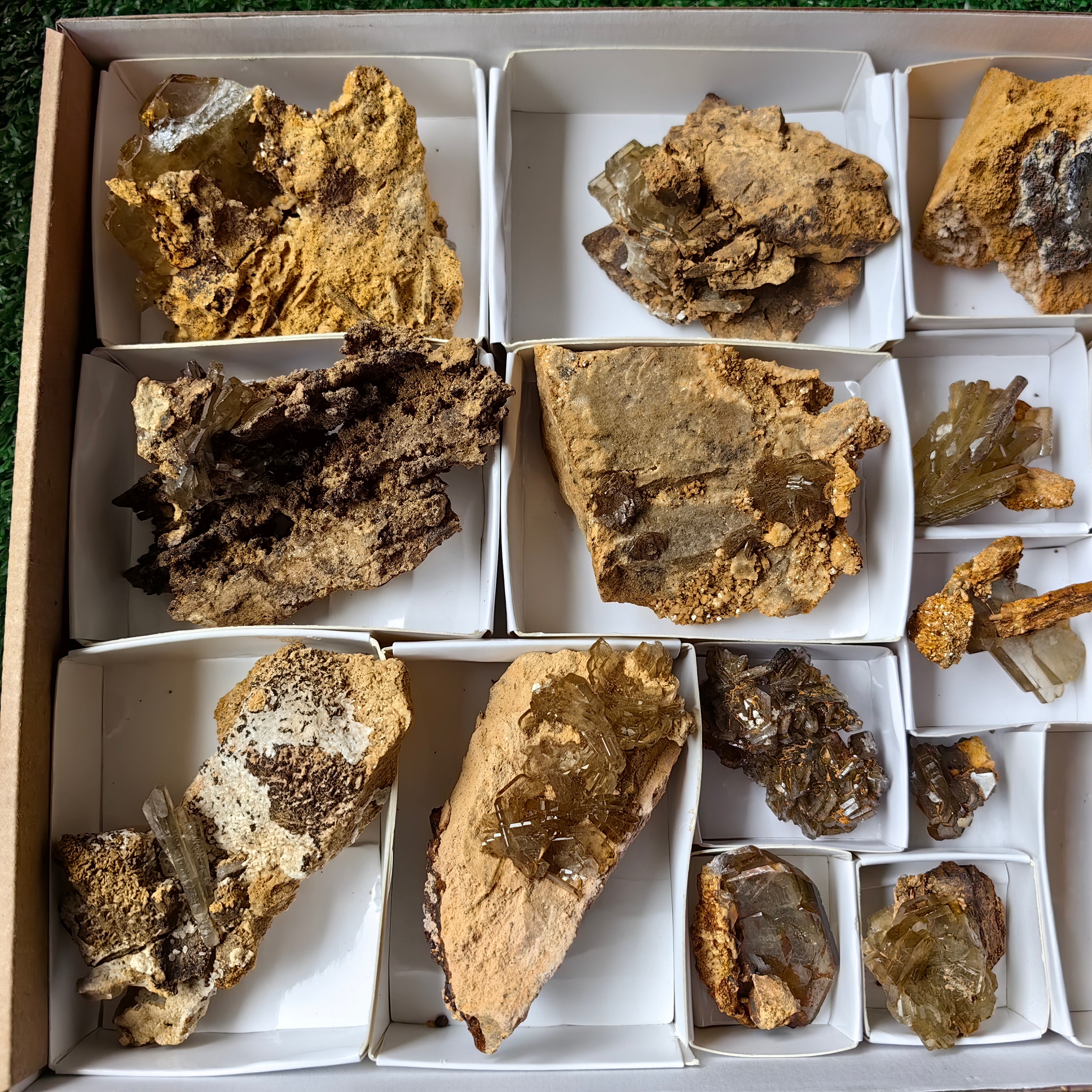 Lot 16 pcs Baryte Crystal