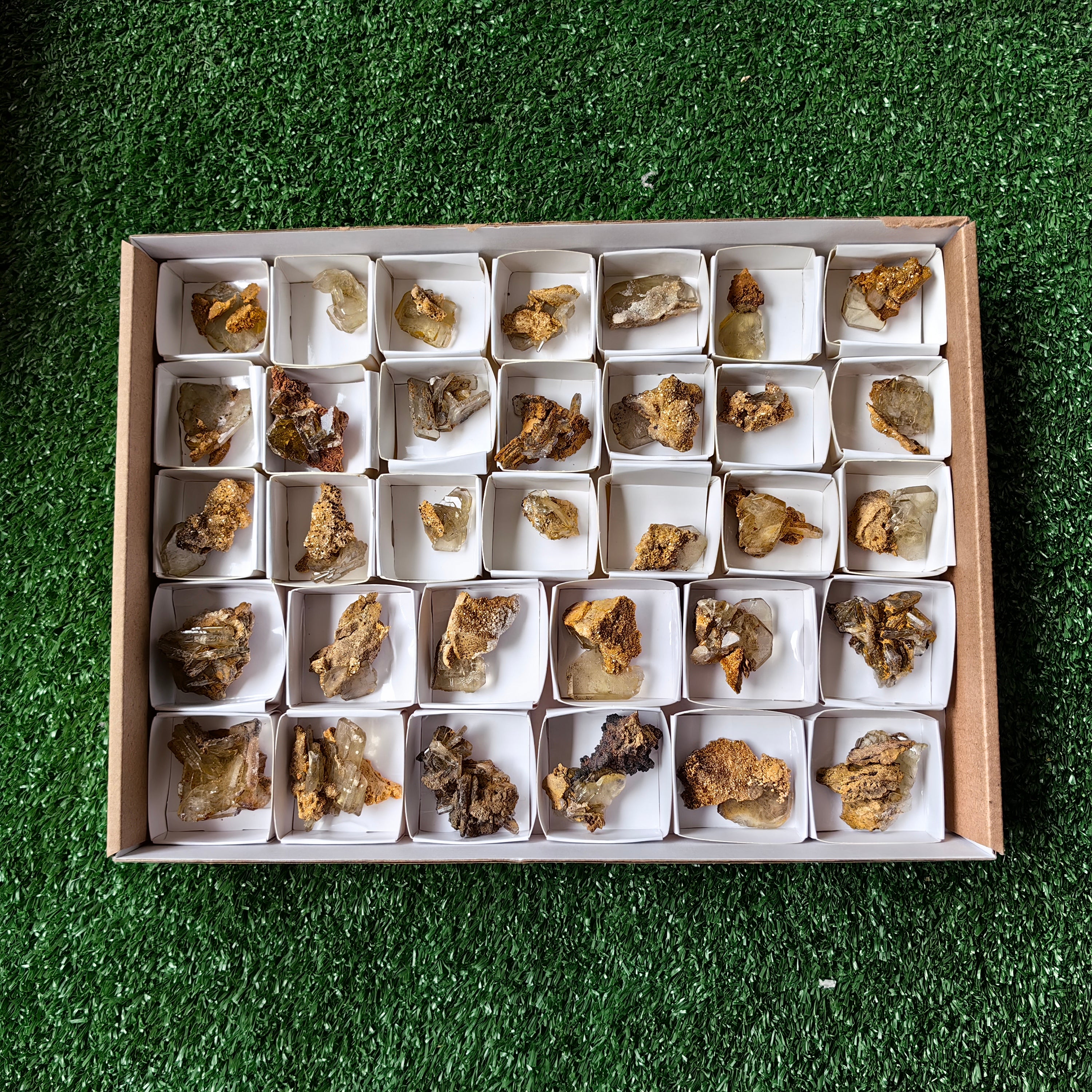 Lot 33 pcs Baryte Crystal