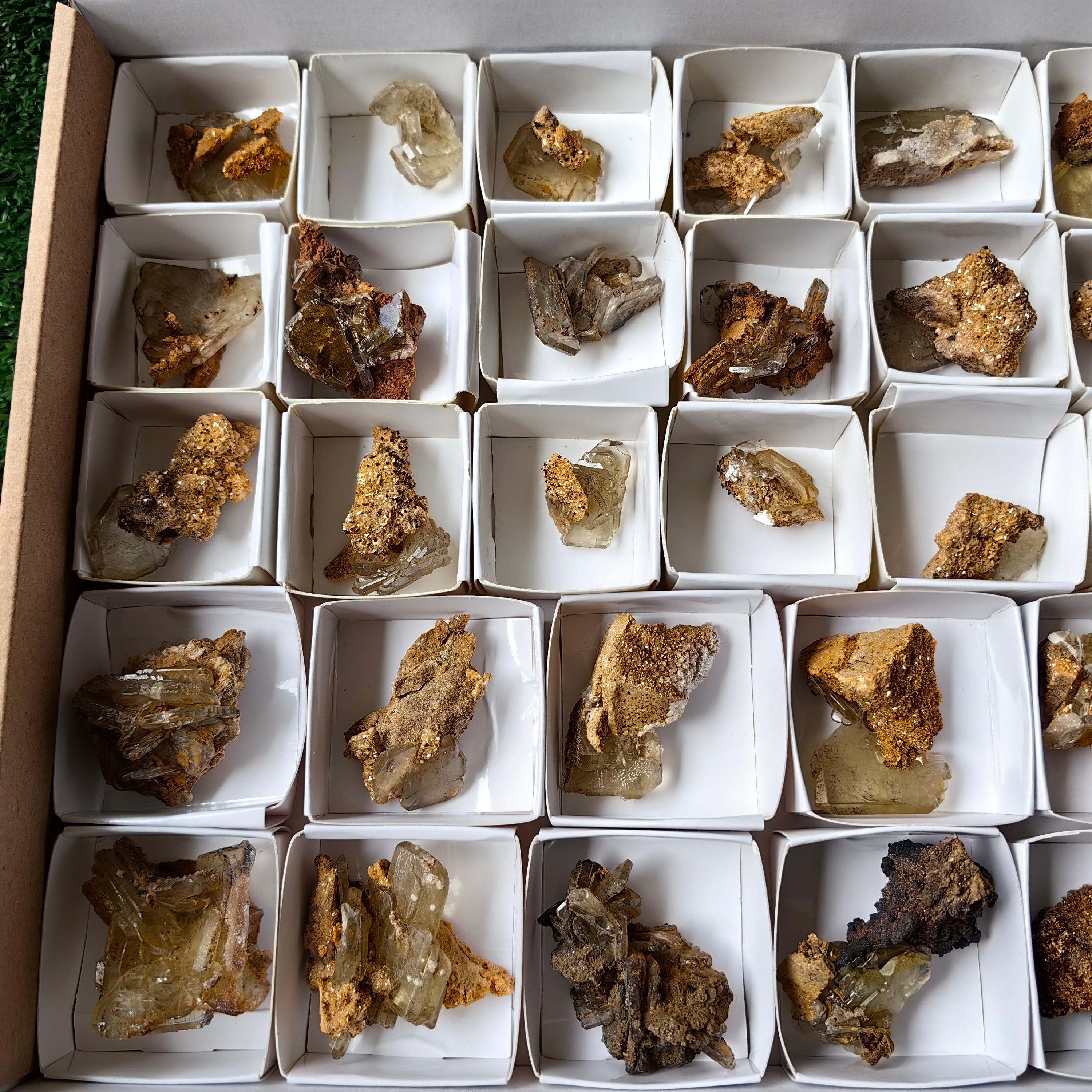 Lot 33 pcs Baryte Crystal