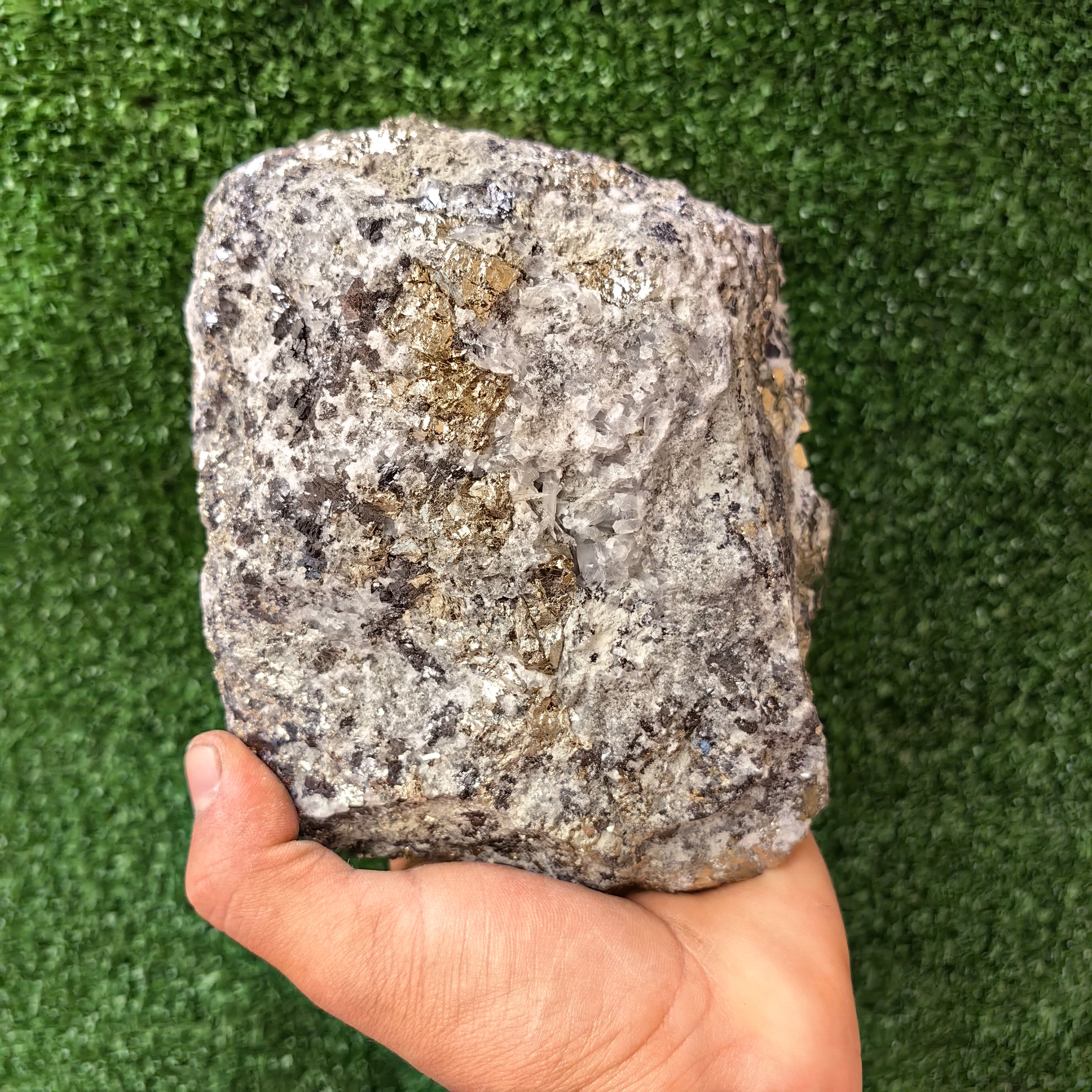 1 pc Pyrite Cubic with Sphalerite