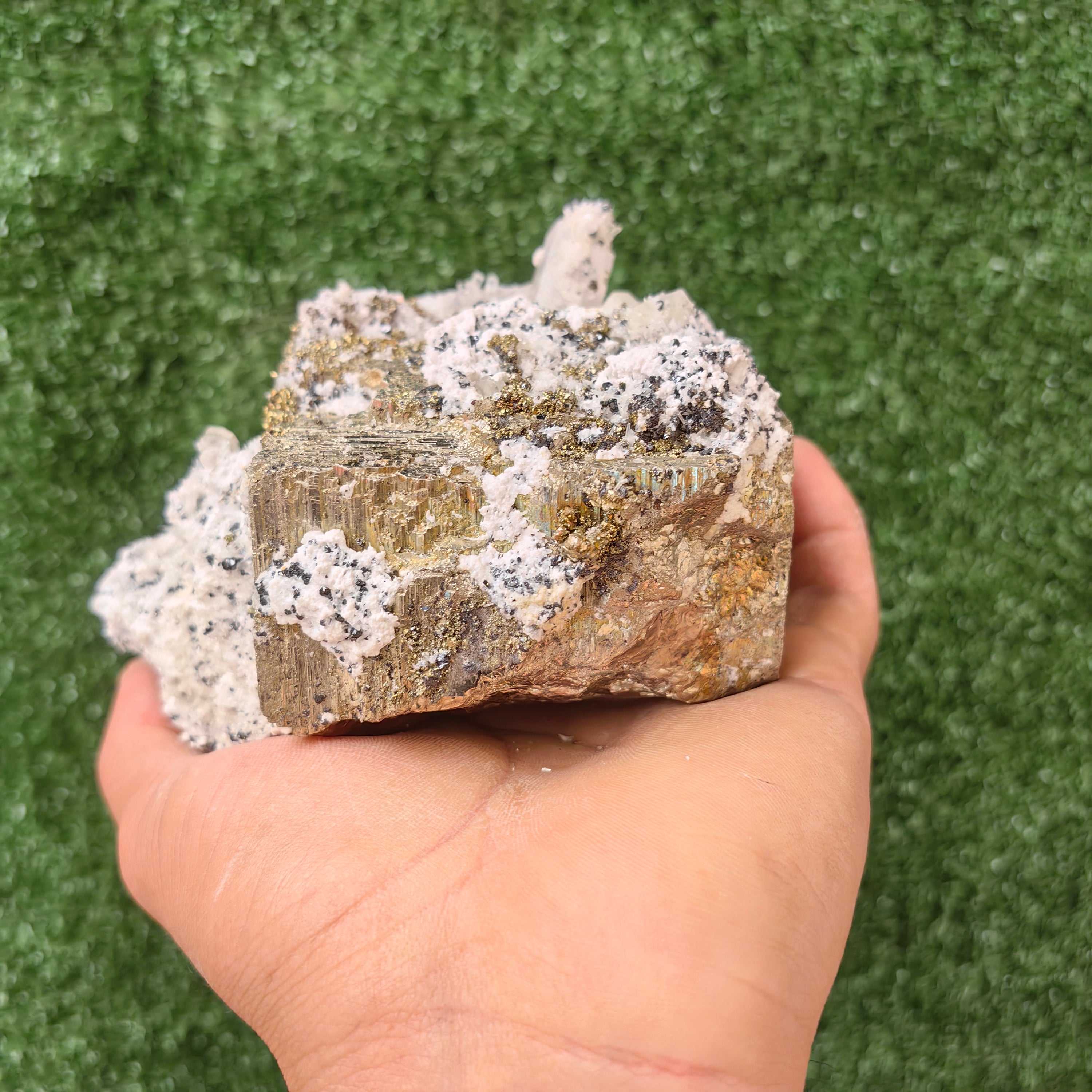 1 pc Pyrite Cubic with Chalcopyrite and Quartz