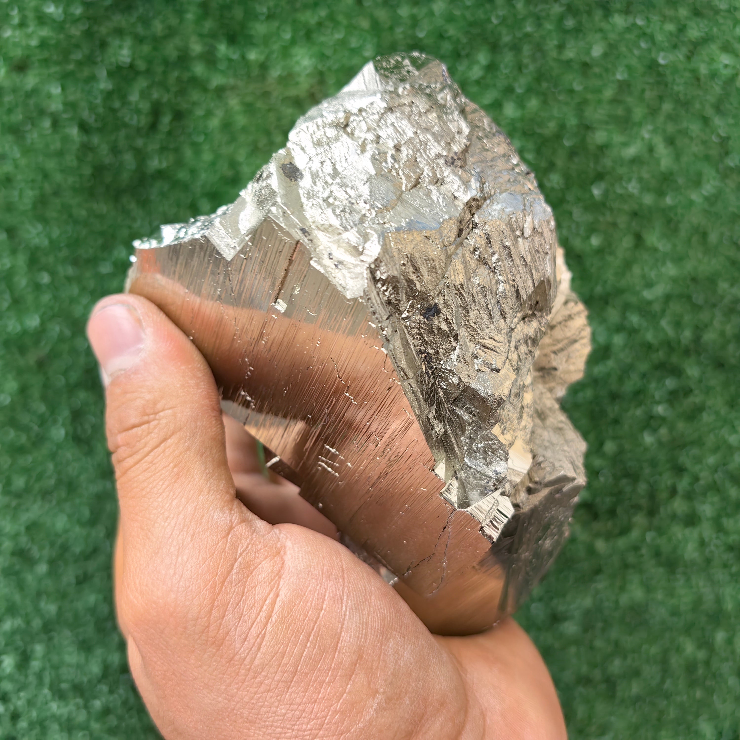 1 pc Pyrite Cubic