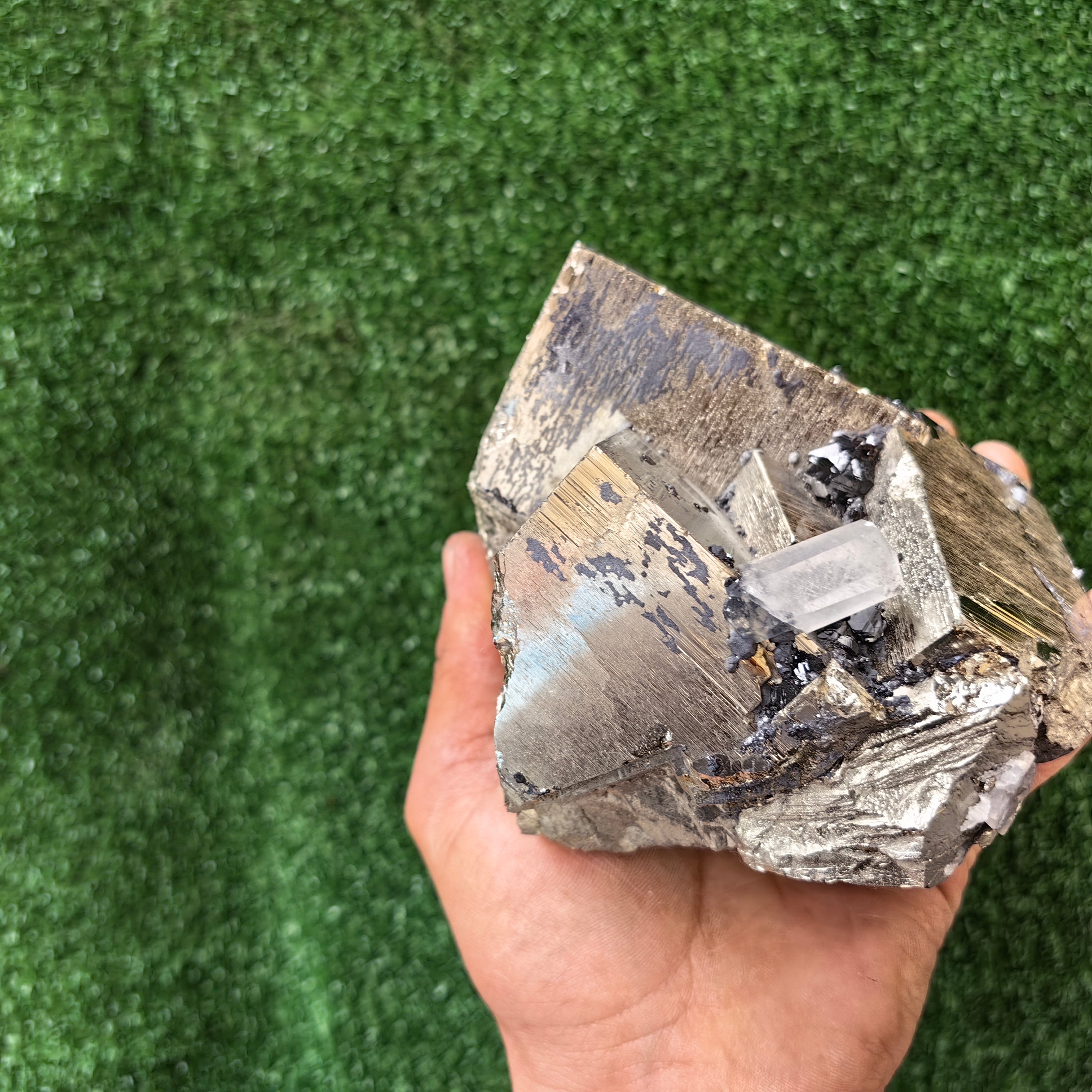 1 pc Pyrite Cubic with Sphalerite