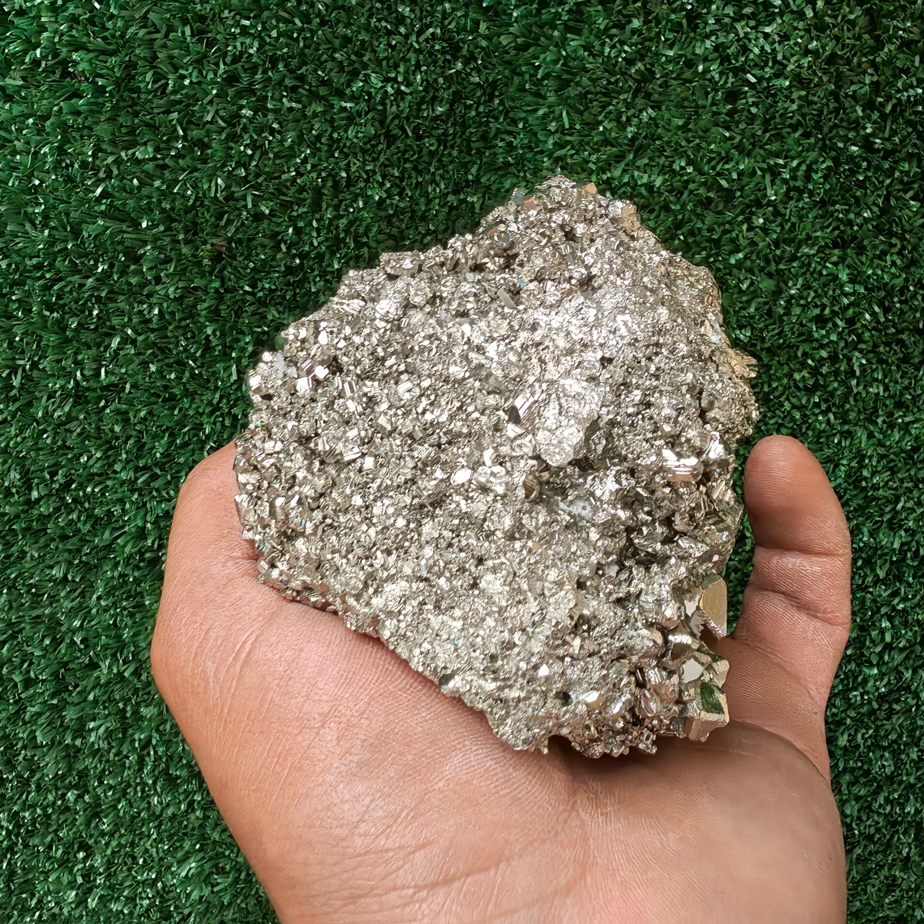 1 pc Pyrite octahedral