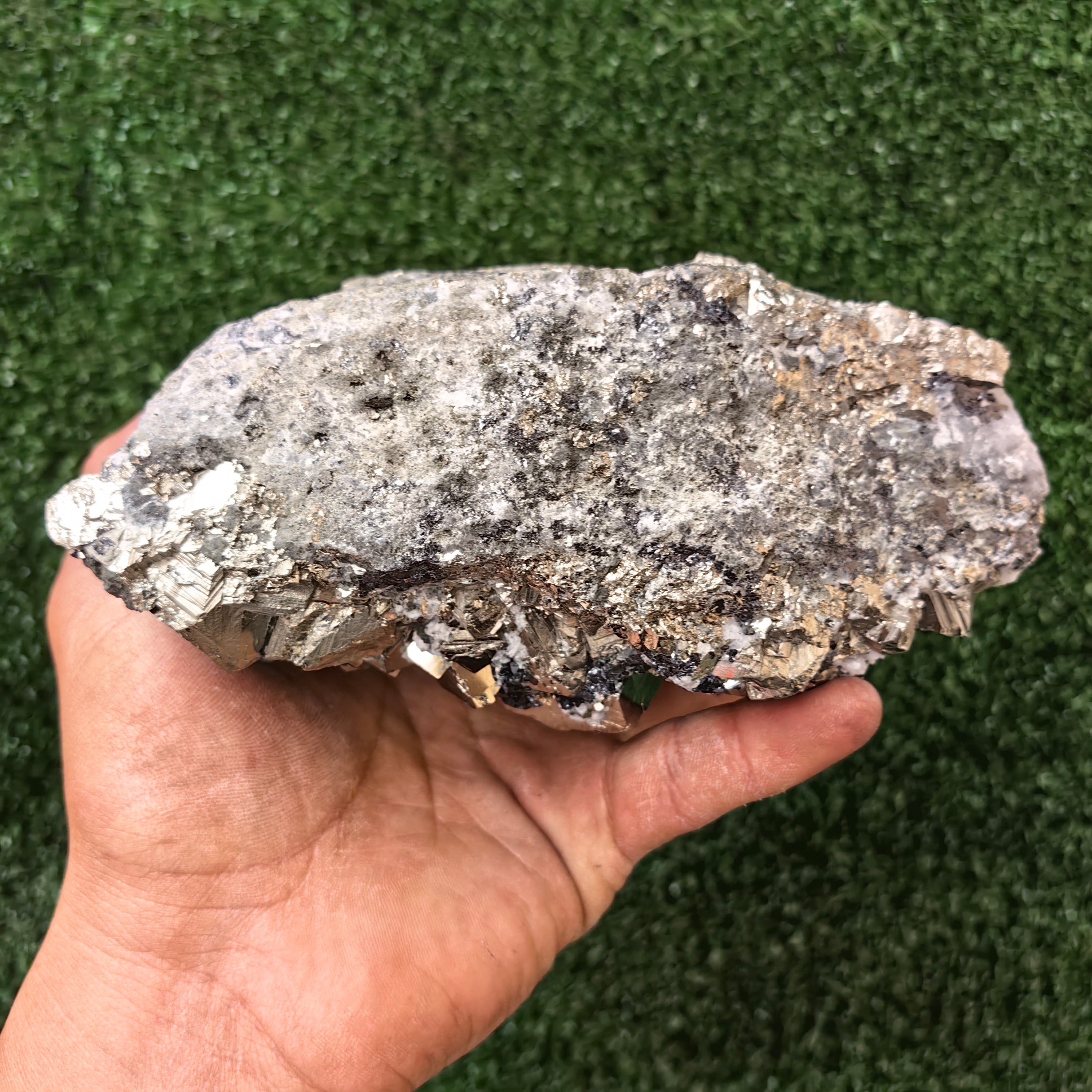 1 pc Pyrite Cubic with Sphalerite