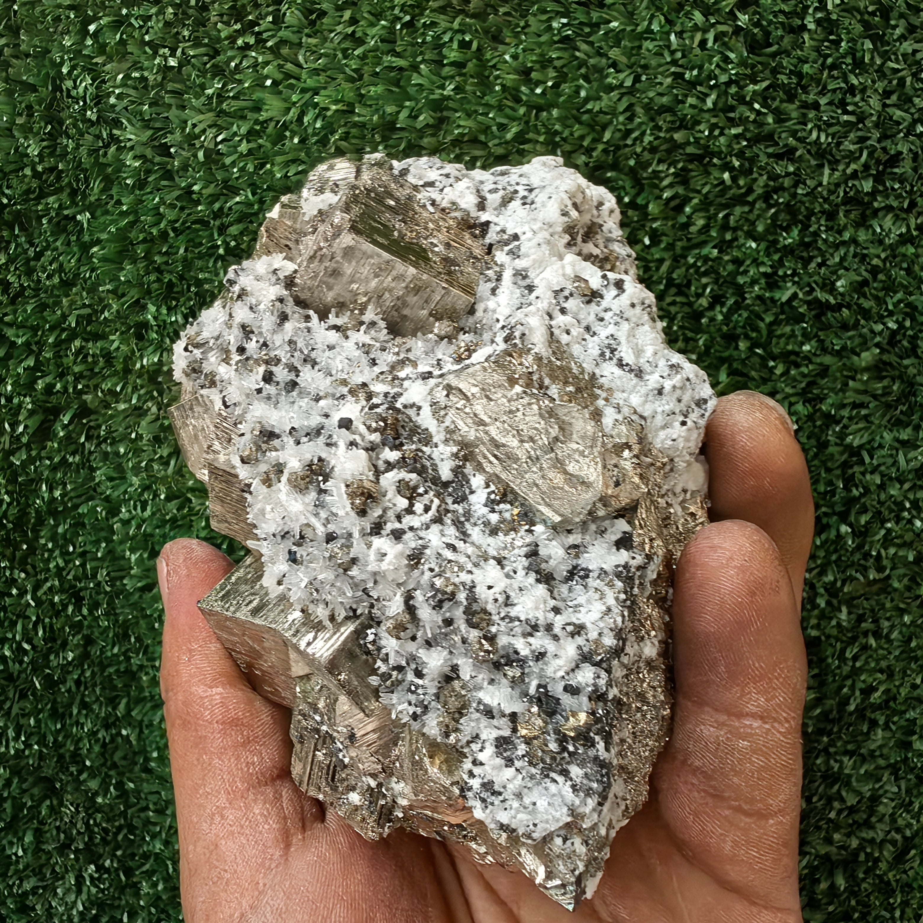 1 pc Pyrite Cubic with Sphalerite, Chalcopyrite and Quartz