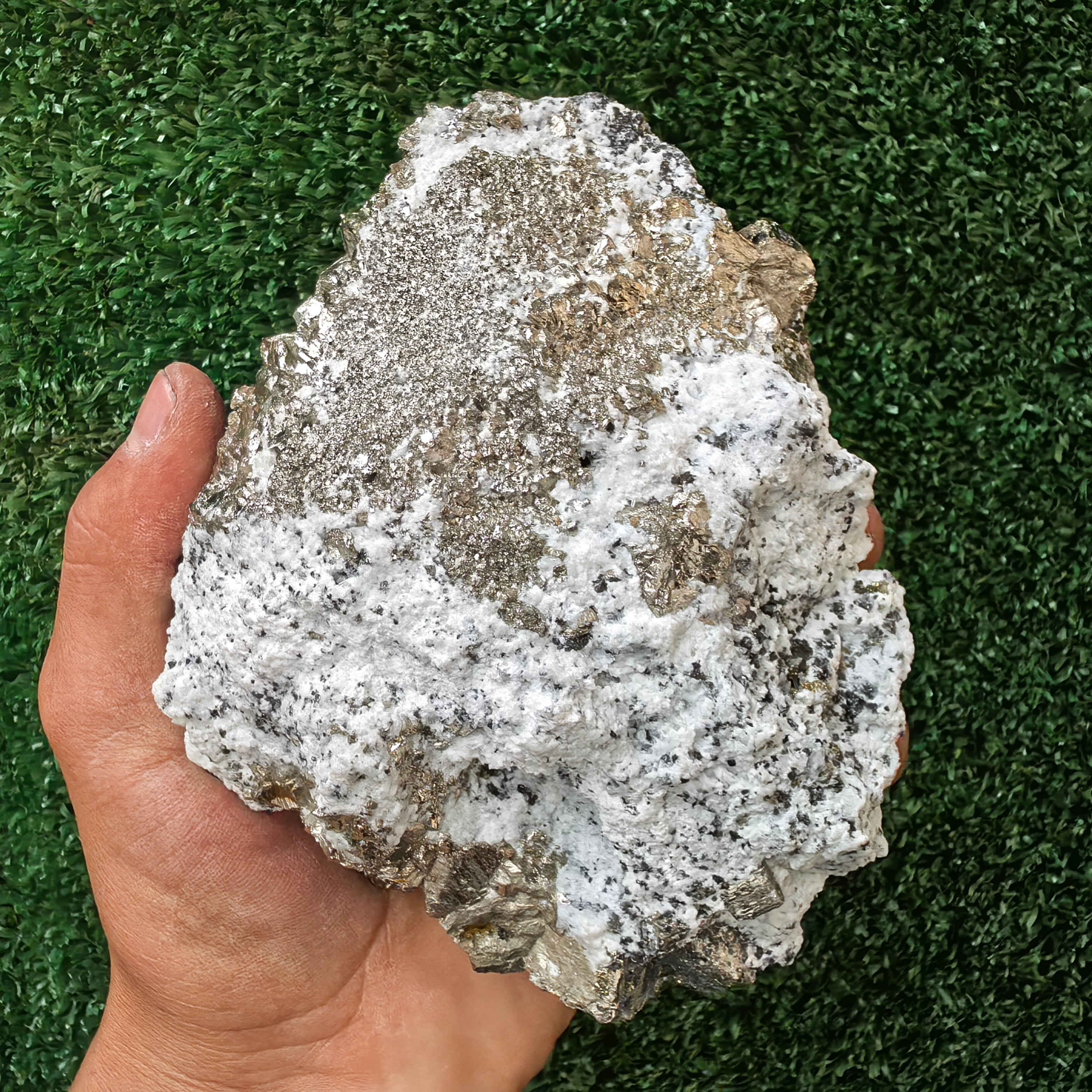 1 pc Pyrite Cubic with Sphalerite, Chalcopyrite and Quartz