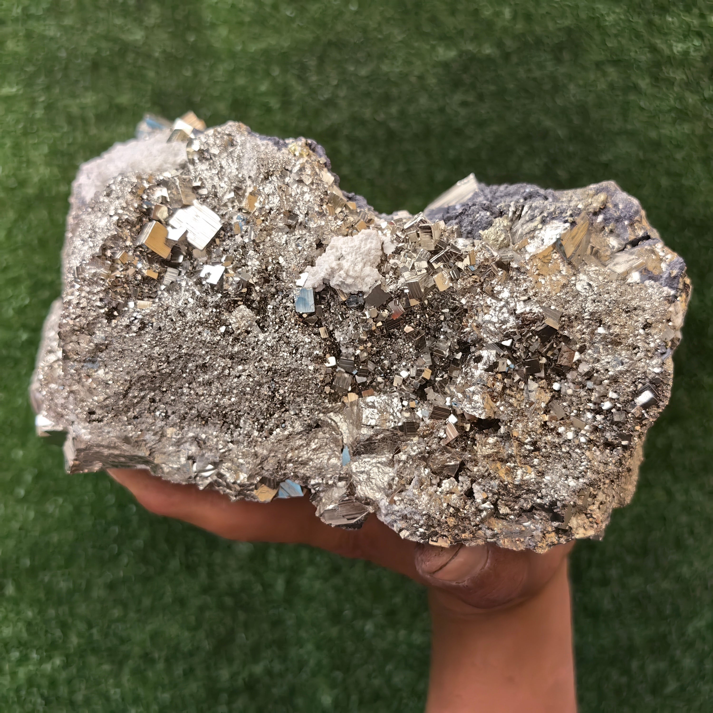 1 pc Pyrite Cubic with Sphalerite