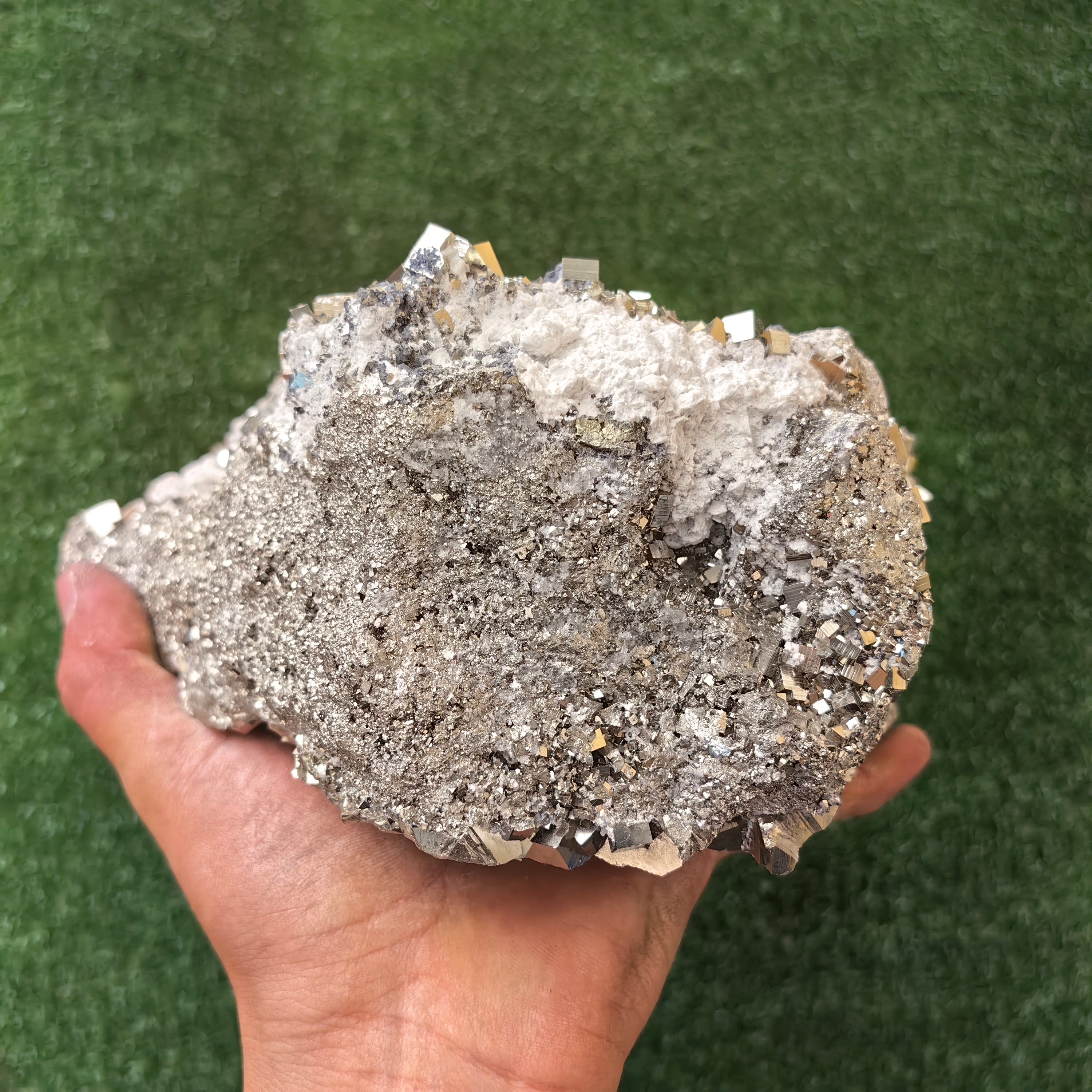 1 pc Pyrite Cubic with Sphalerite