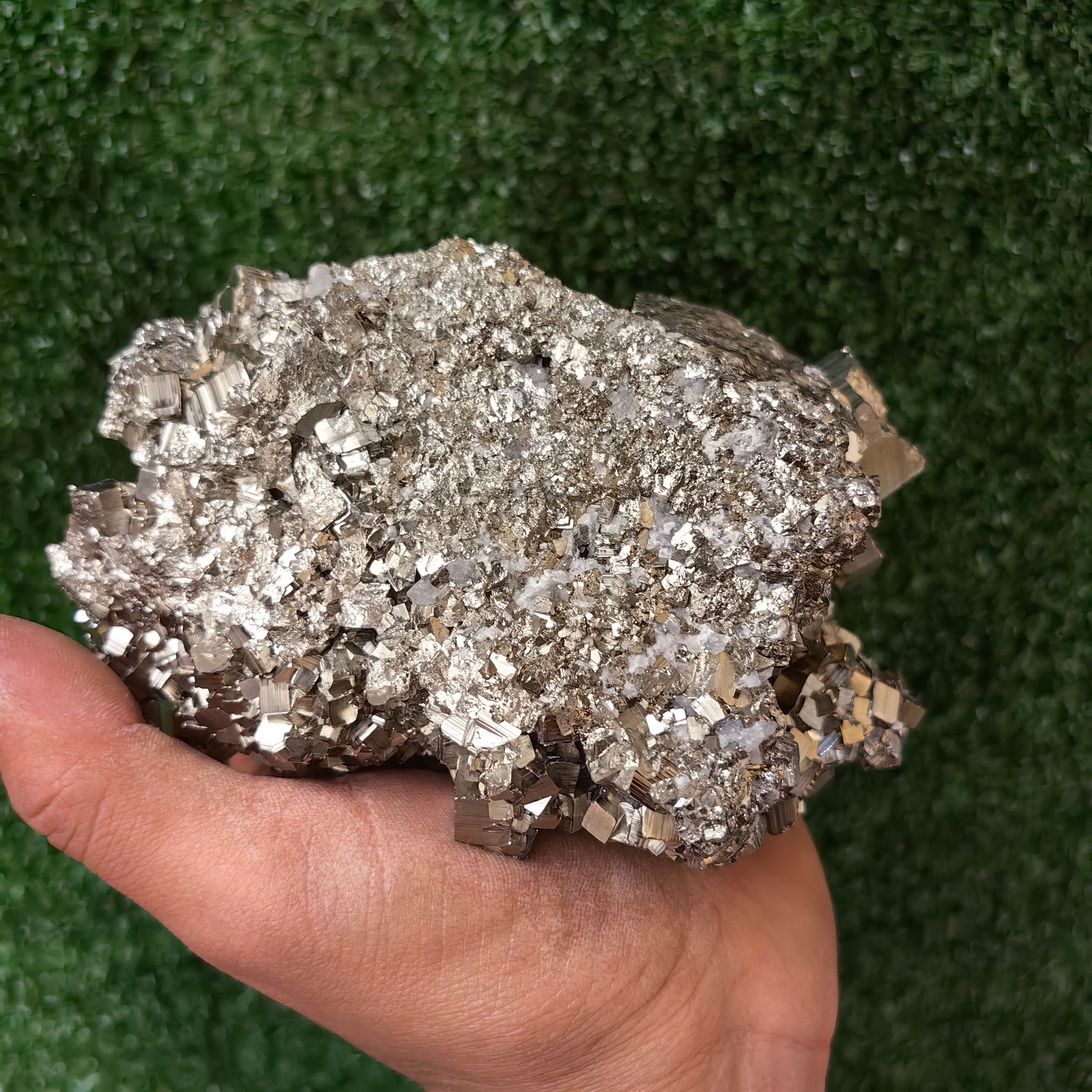 1 pc Pyrite Cubic with Quartz