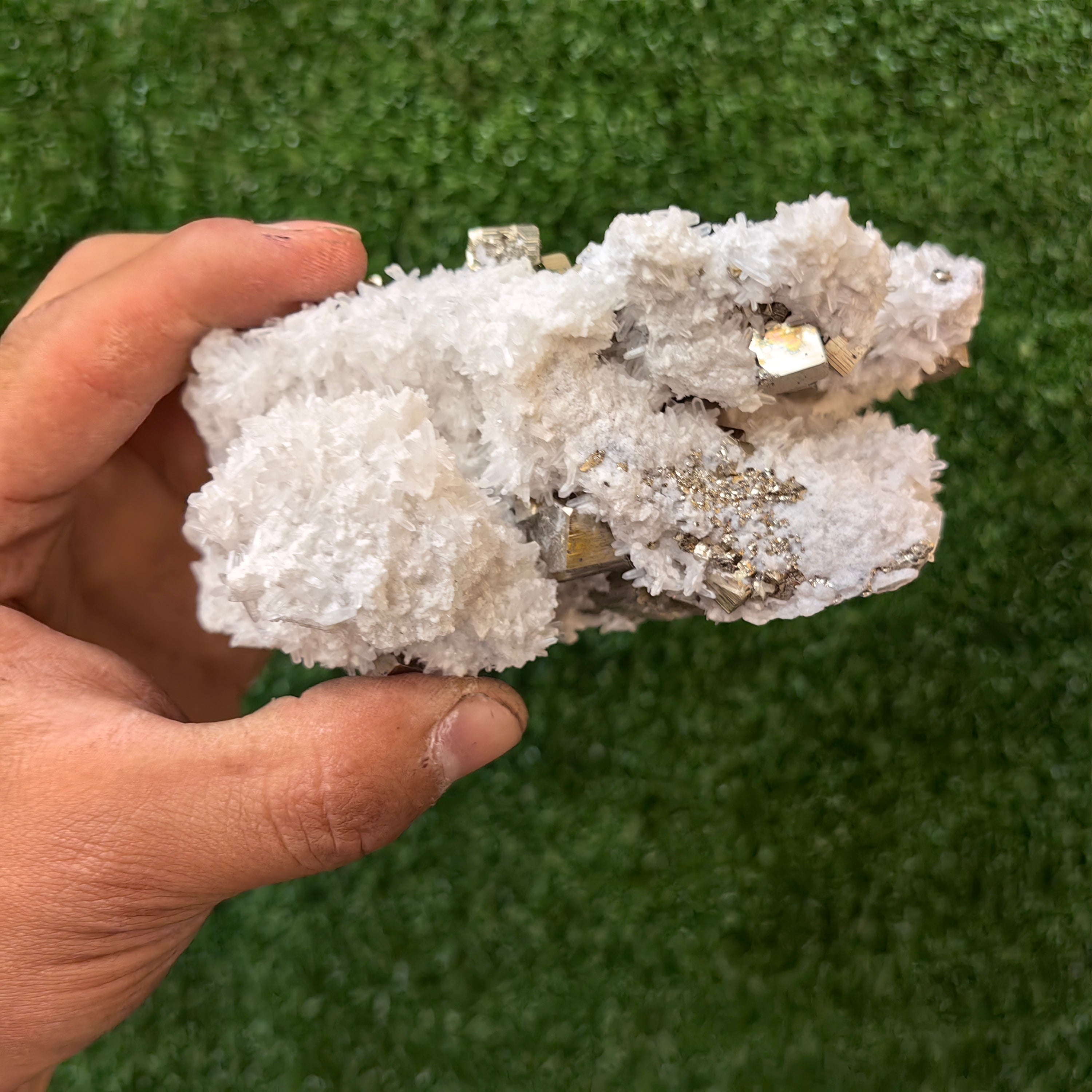 1 pc Pyrite Cubic with Quartz