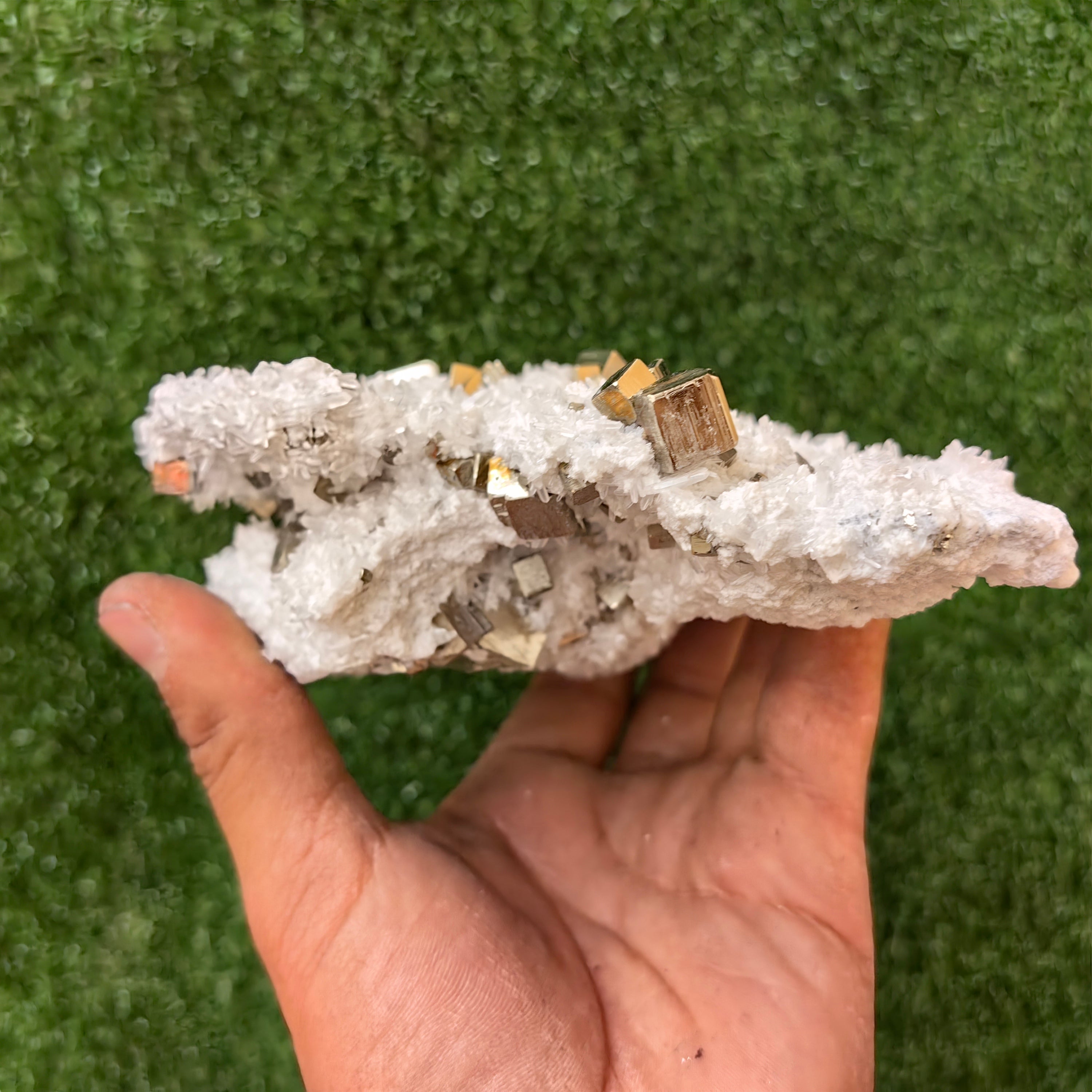 1 pc Pyrite Cubic with Quartz