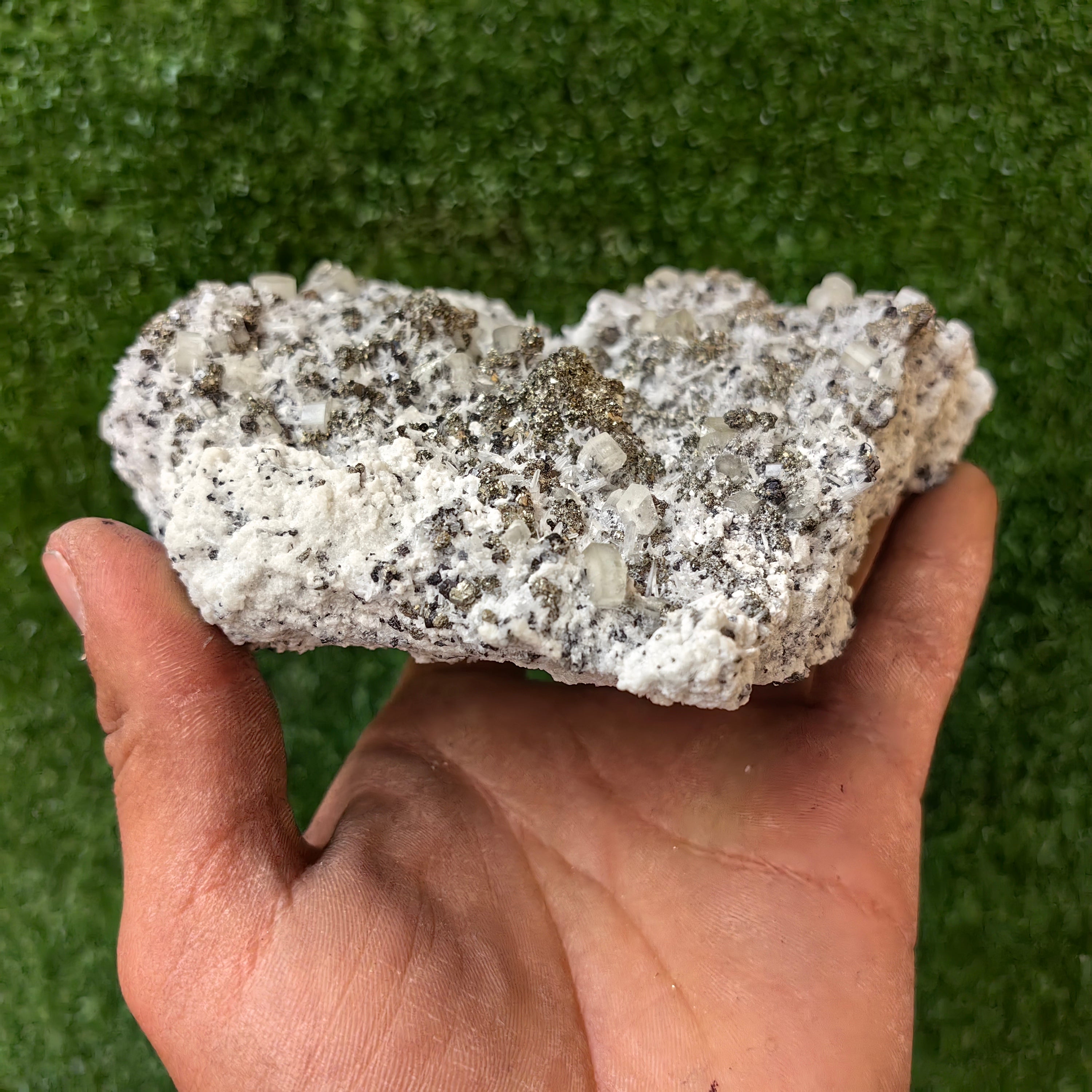 1 pcs Pyrite Cubic with Calcite, Sphalerite and Apatite