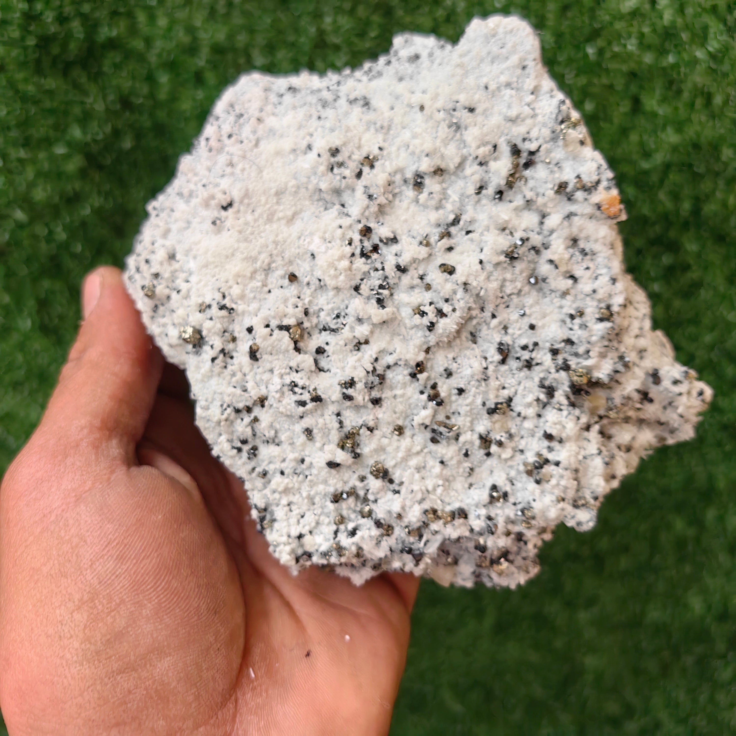 1 pcs Pyrite Cubic with Calcite, Sphalerite and Apatite