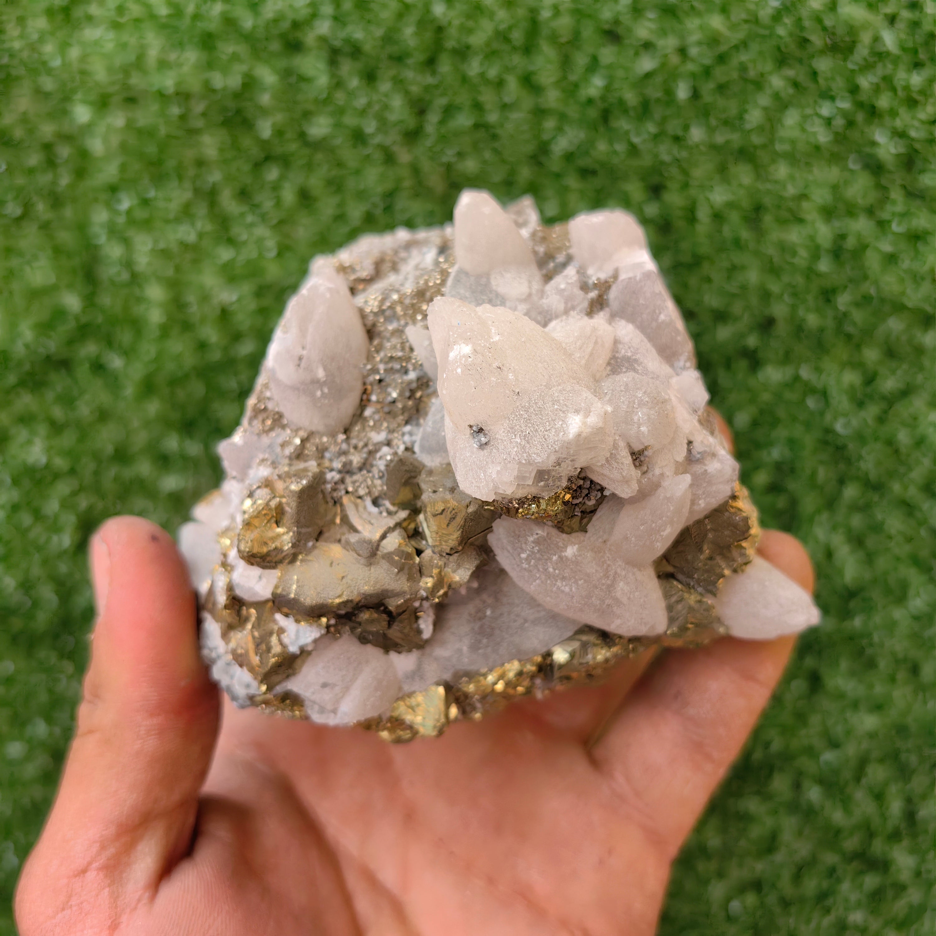 1 pcs Pyrite Cubic with Chalcopyrite and Calcite