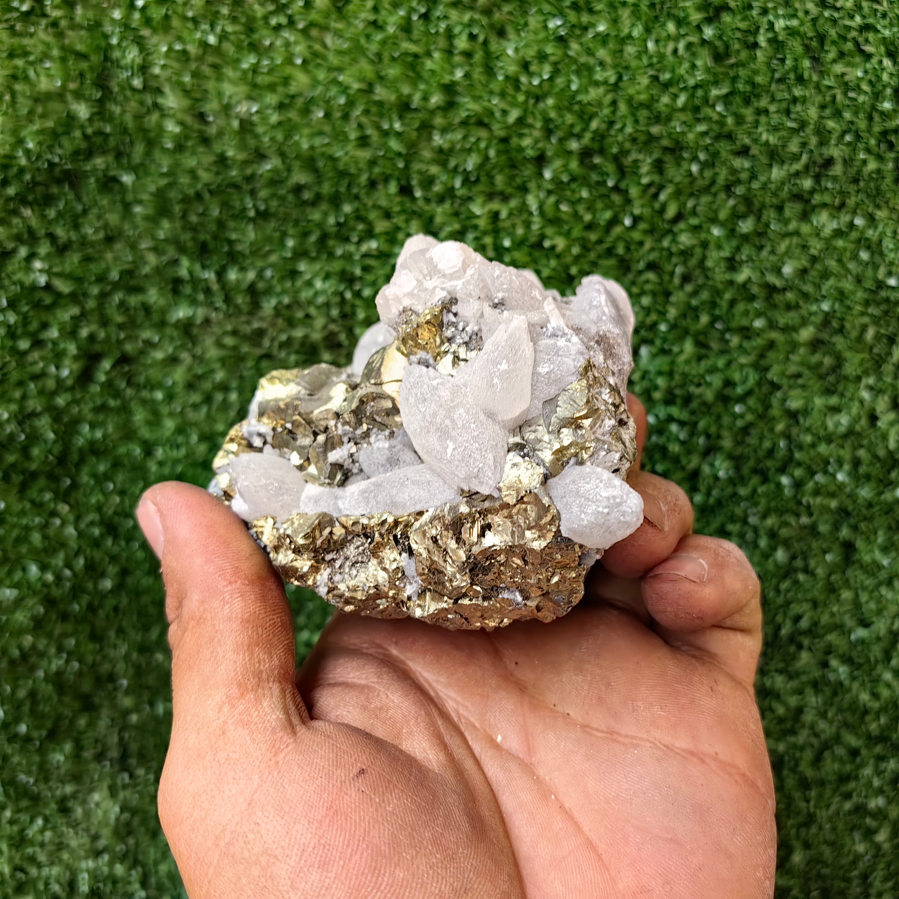 1 pcs Pyrite Cubic with Chalcopyrite and Calcite