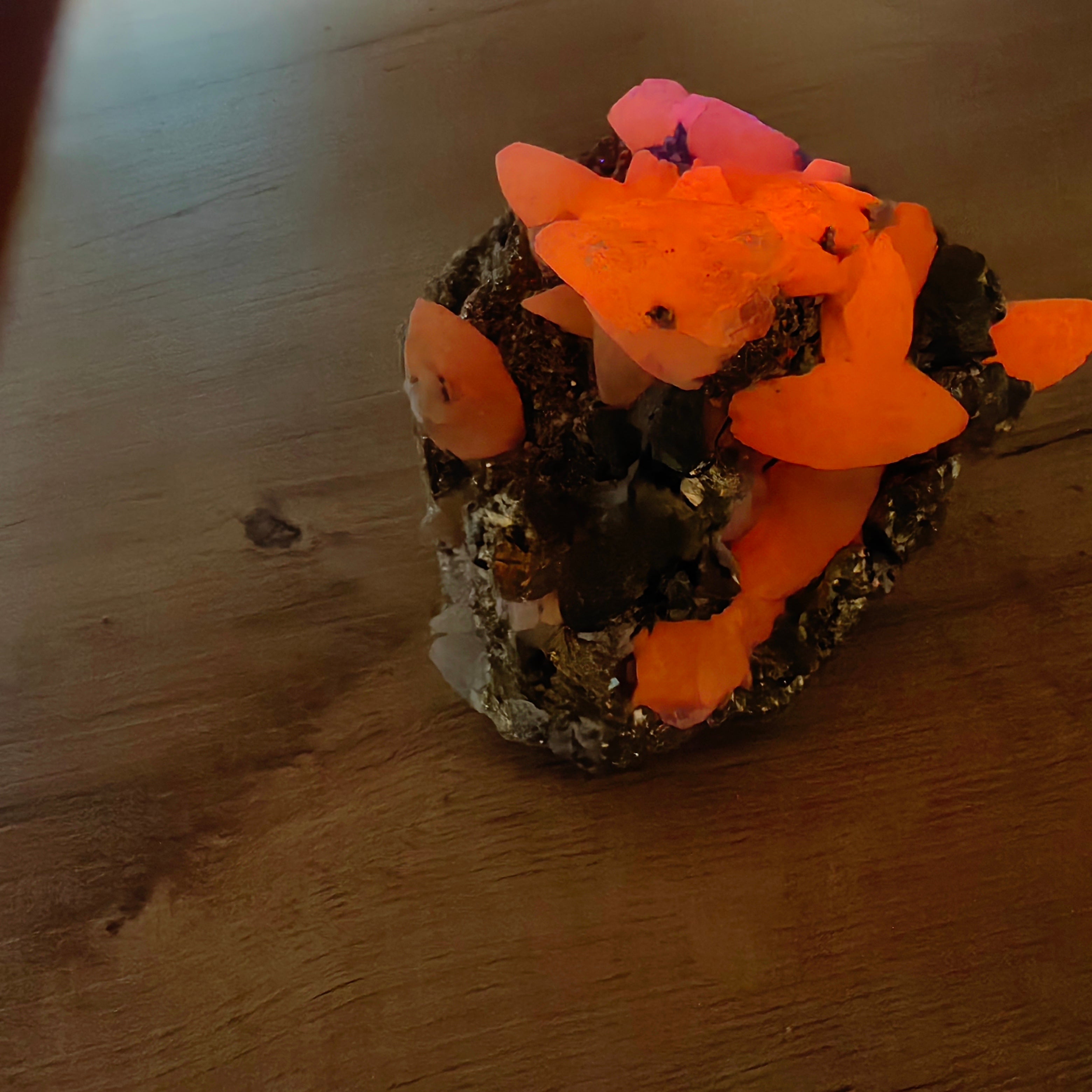 1 pcs Pyrite Cubic with Chalcopyrite and Calcite