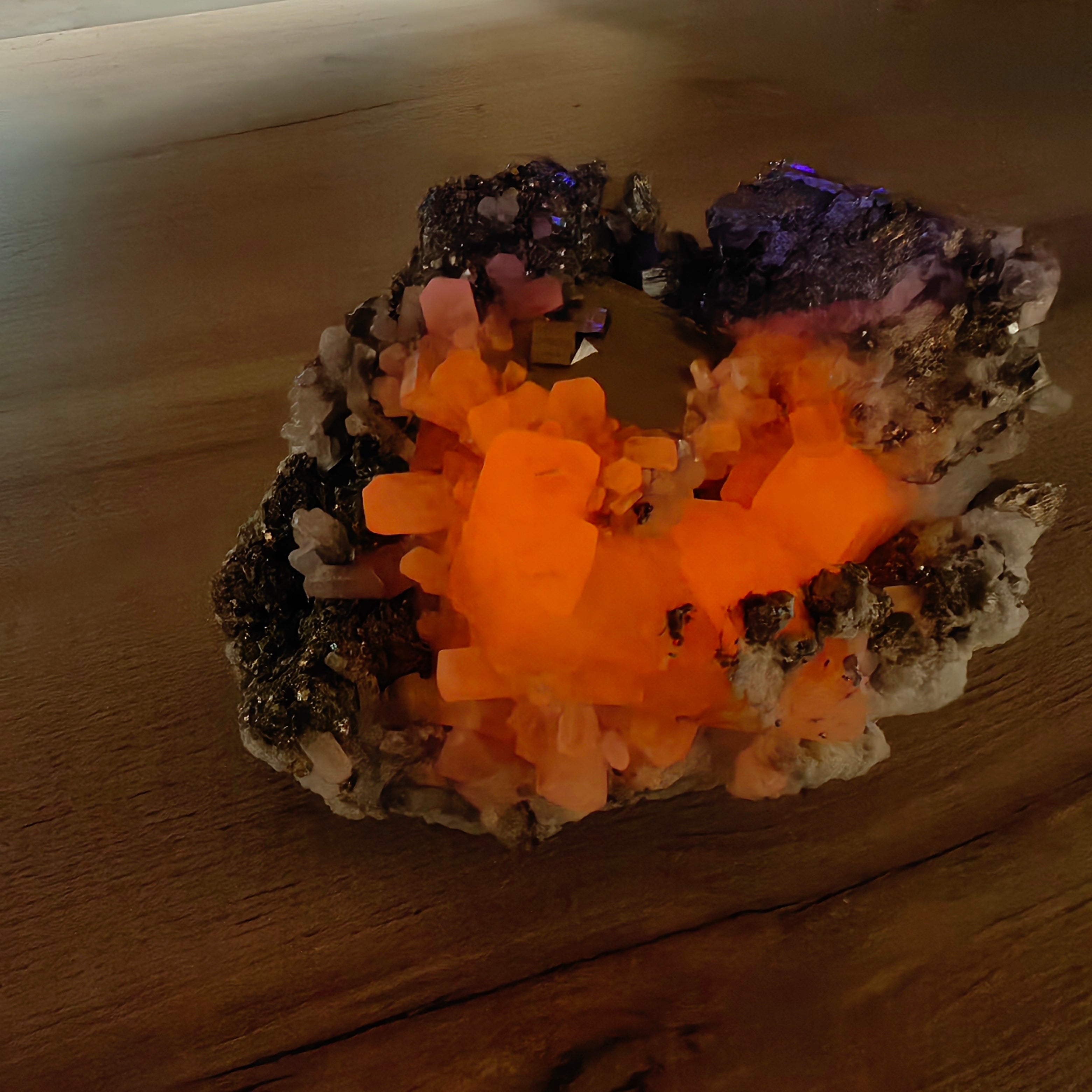 1 pcs Pyrite Cubic with Calcite