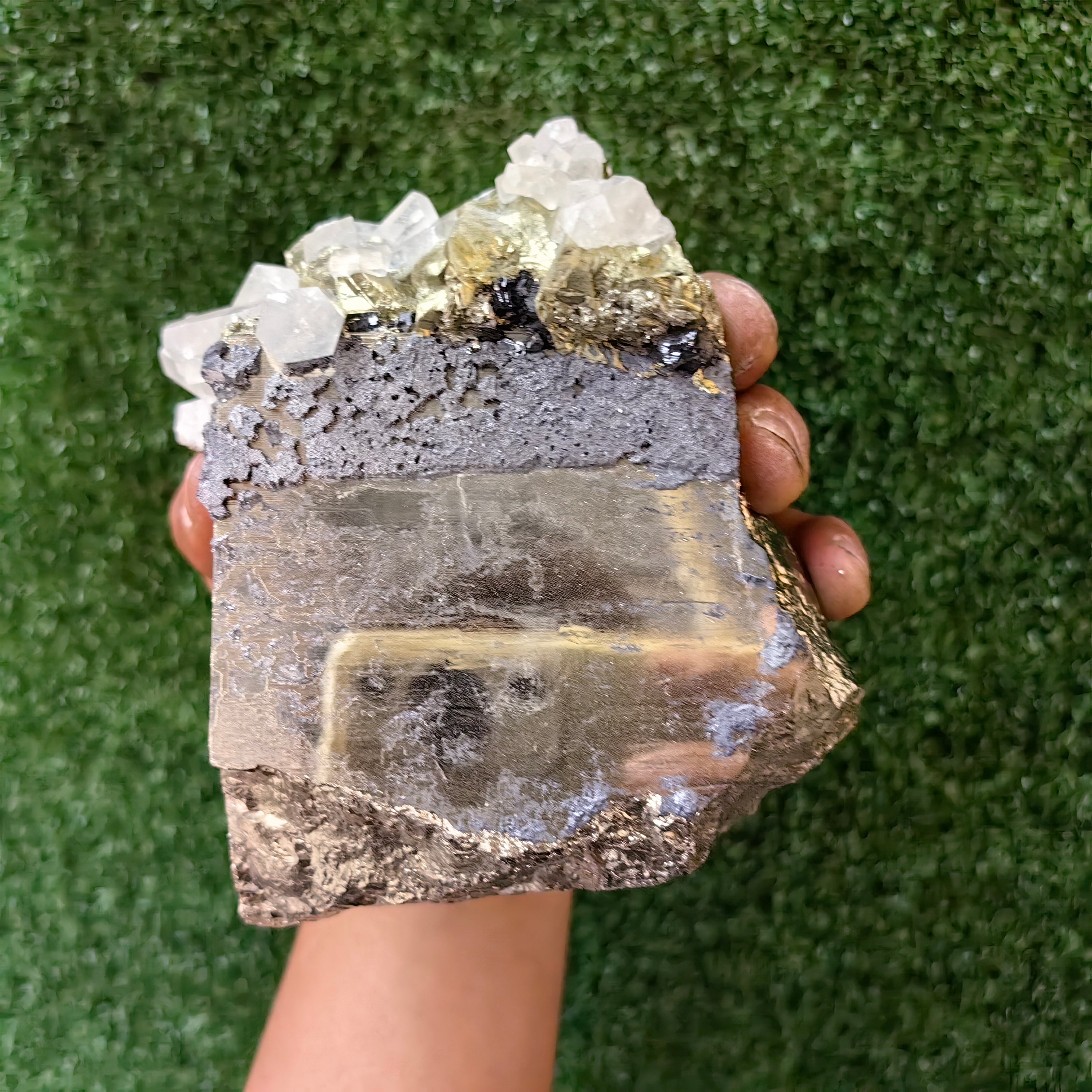 1 pcs Pyrite Cubic with Calcite