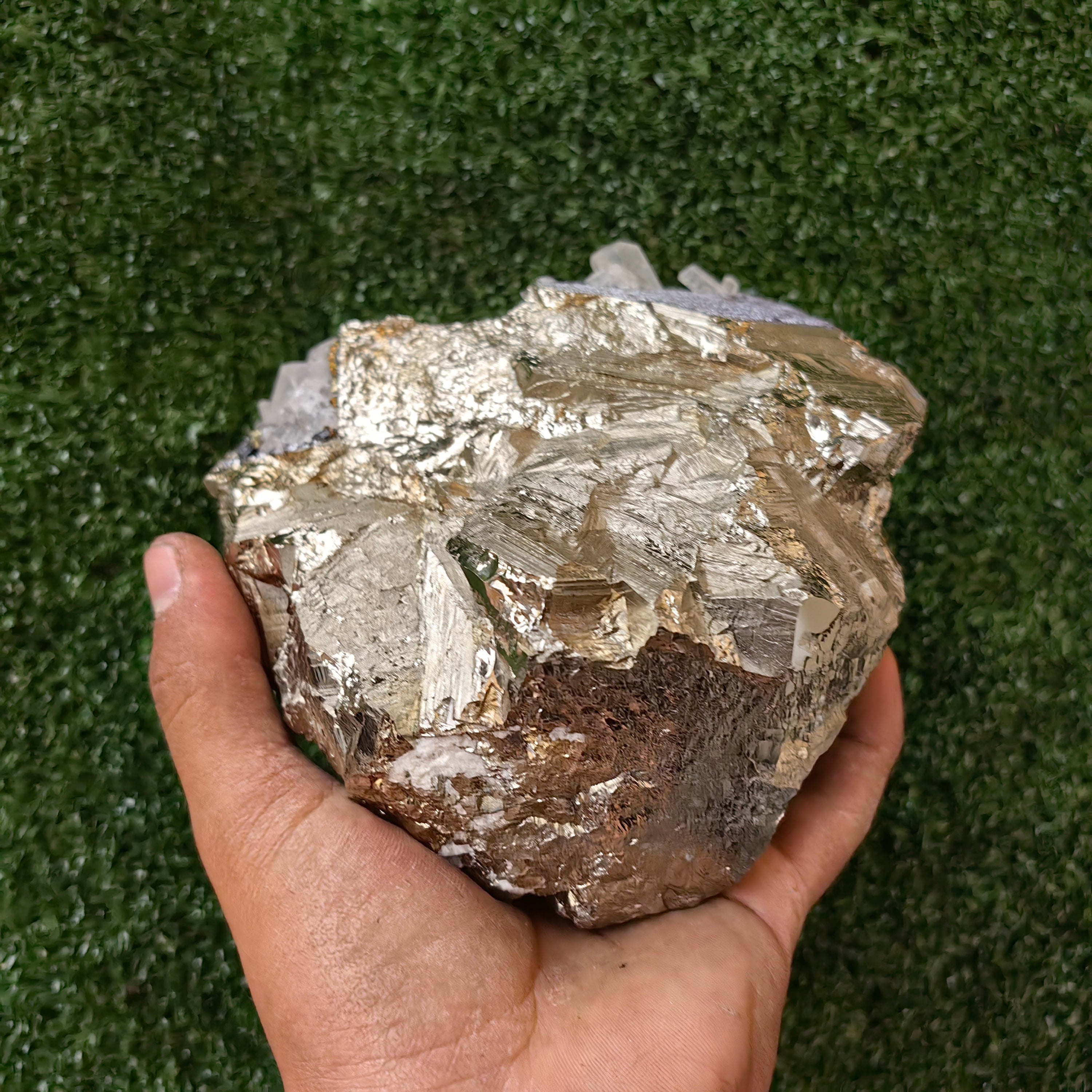 1 pcs Pyrite Cubic with Calcite