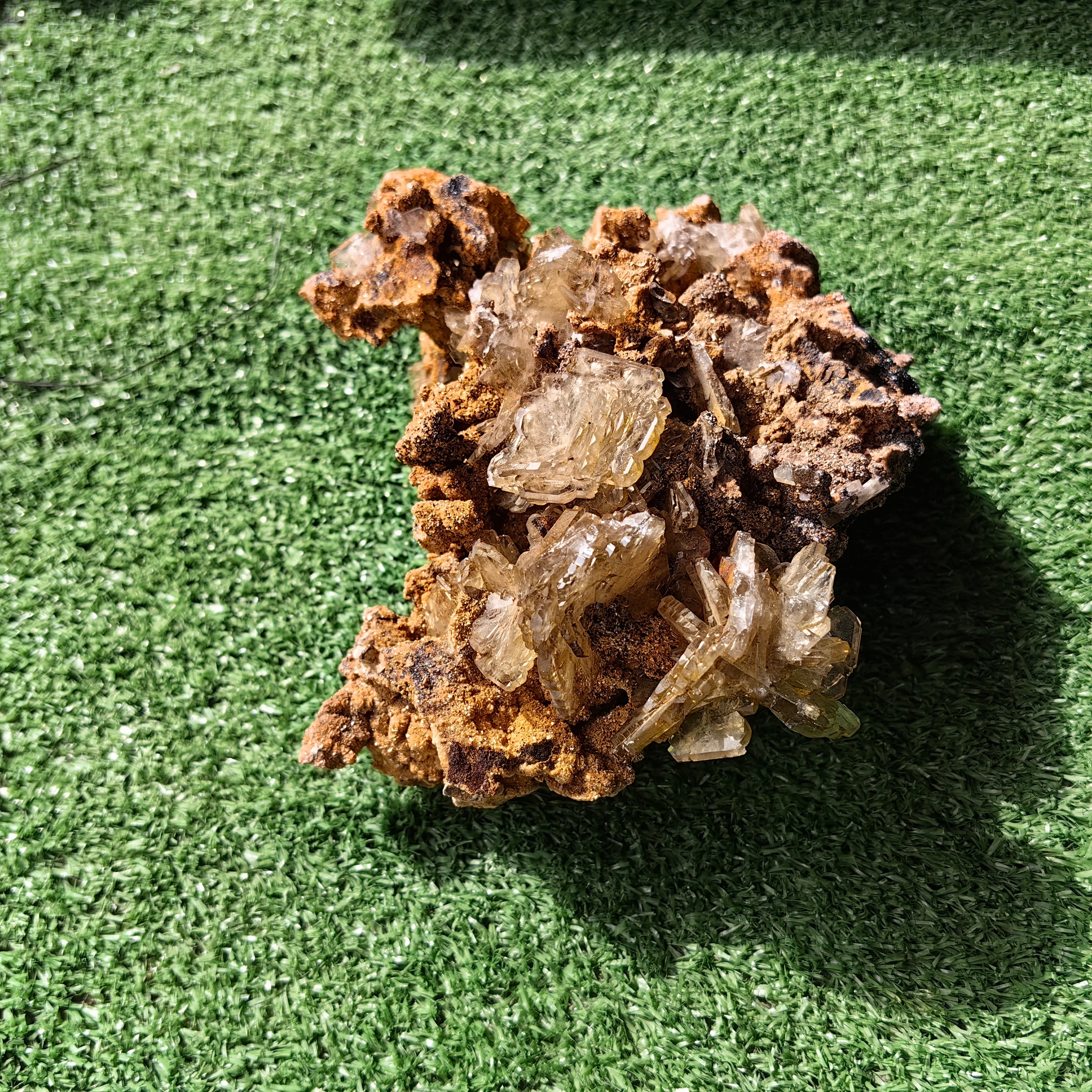 Lot 1 pc Baryte Crystal on matrix