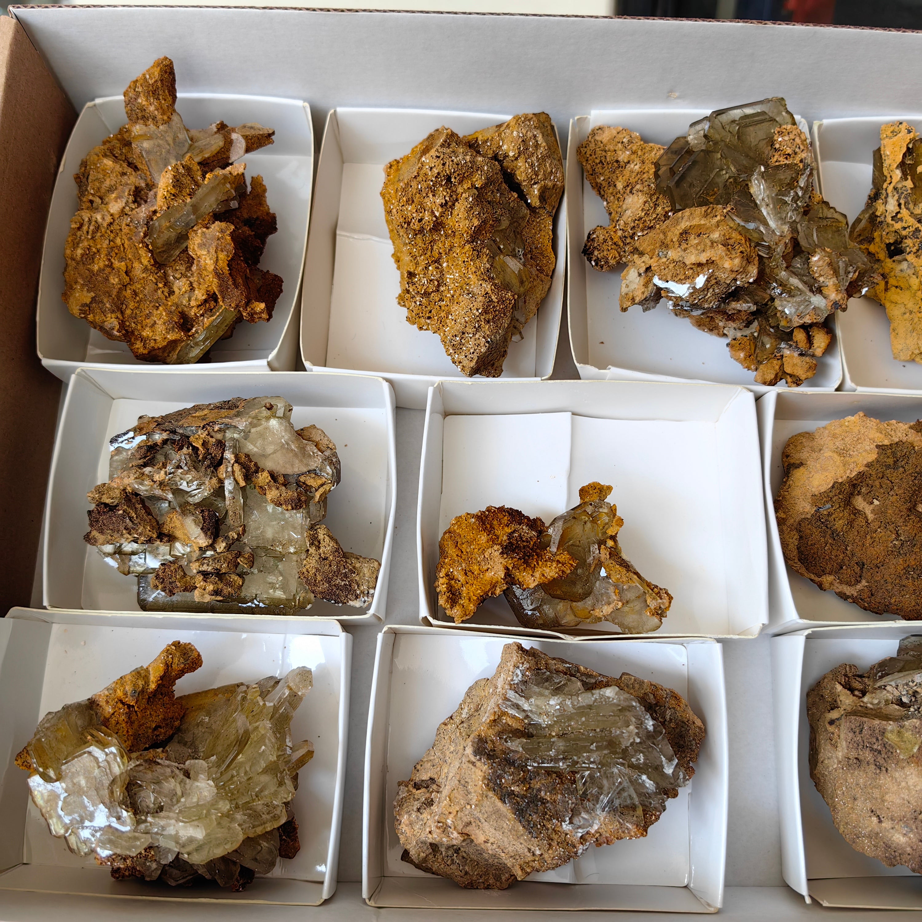 Lot 10 pcs Baryte Crystal on matrix