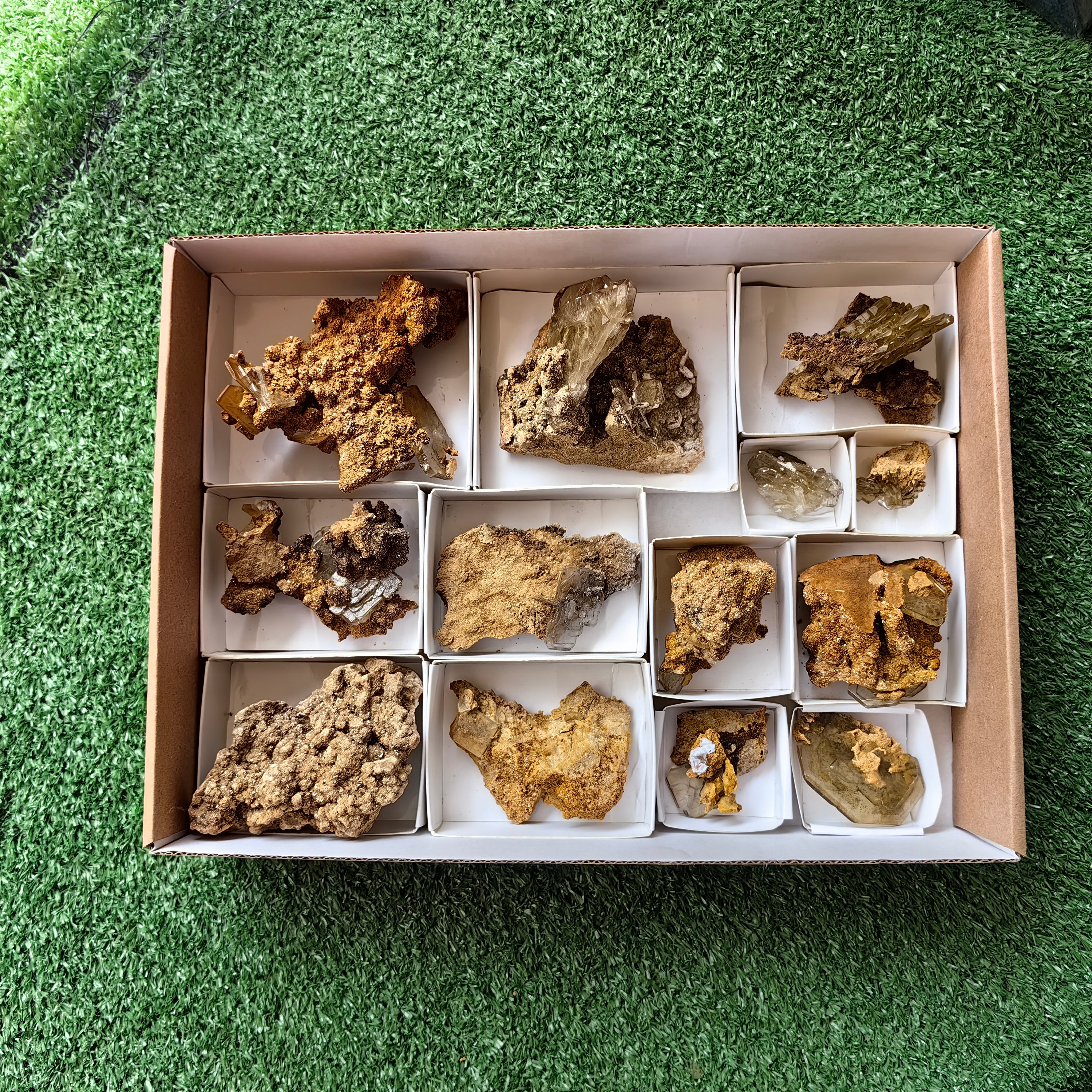 Lot 13 pcs Baryte Crystal on matrix