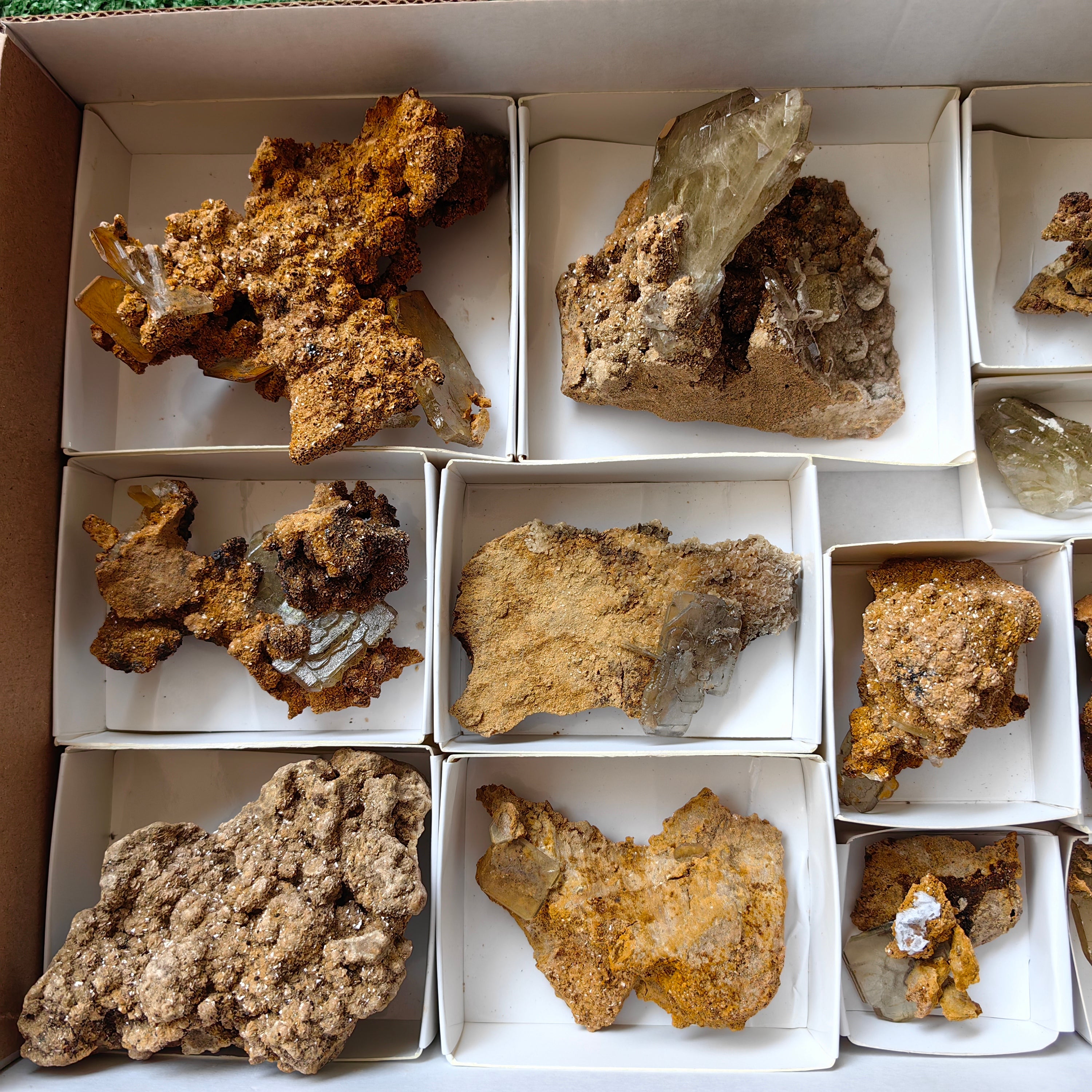 Lot 13 pcs Baryte Crystal on matrix