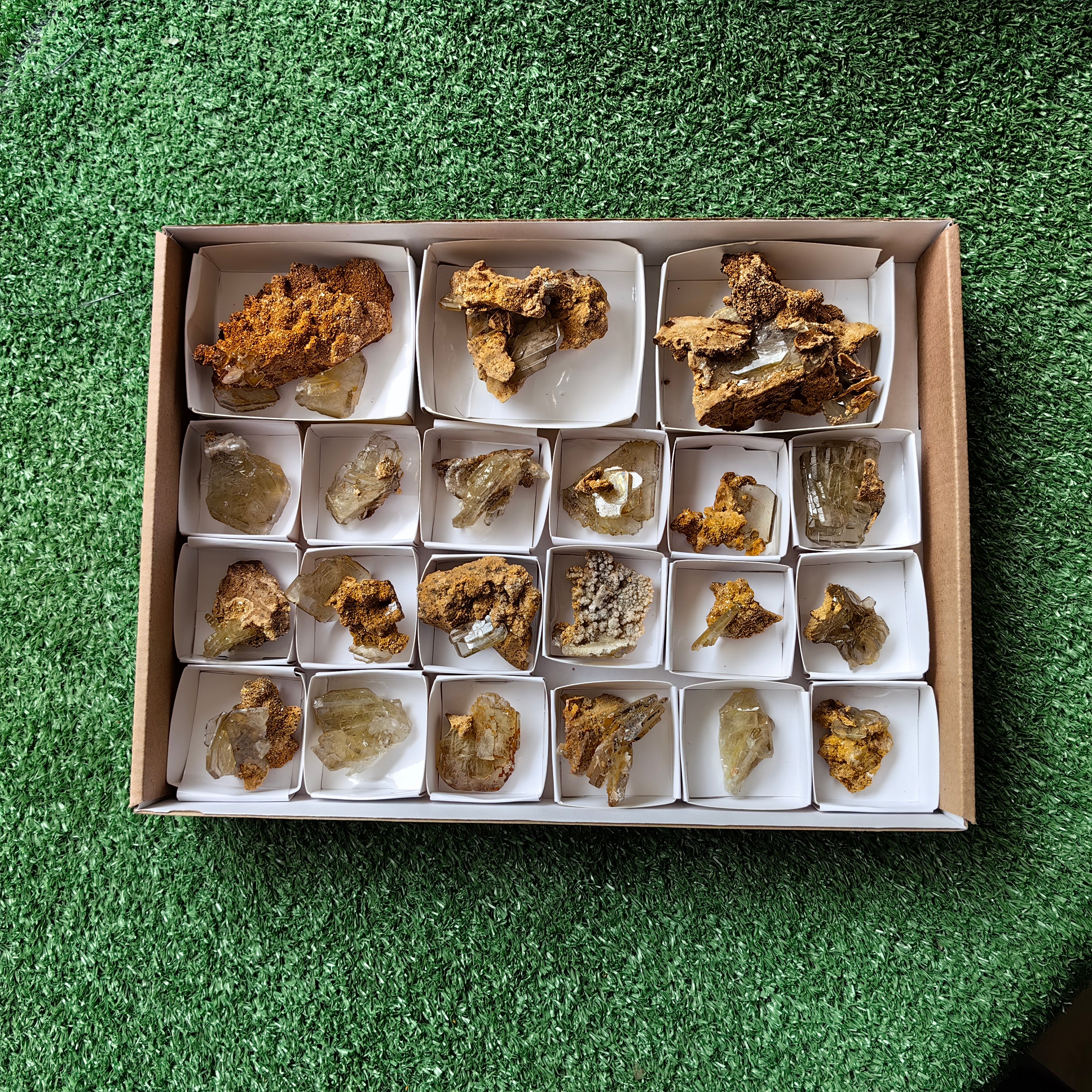 Lot 21 pcs Baryte Crystal on matrix