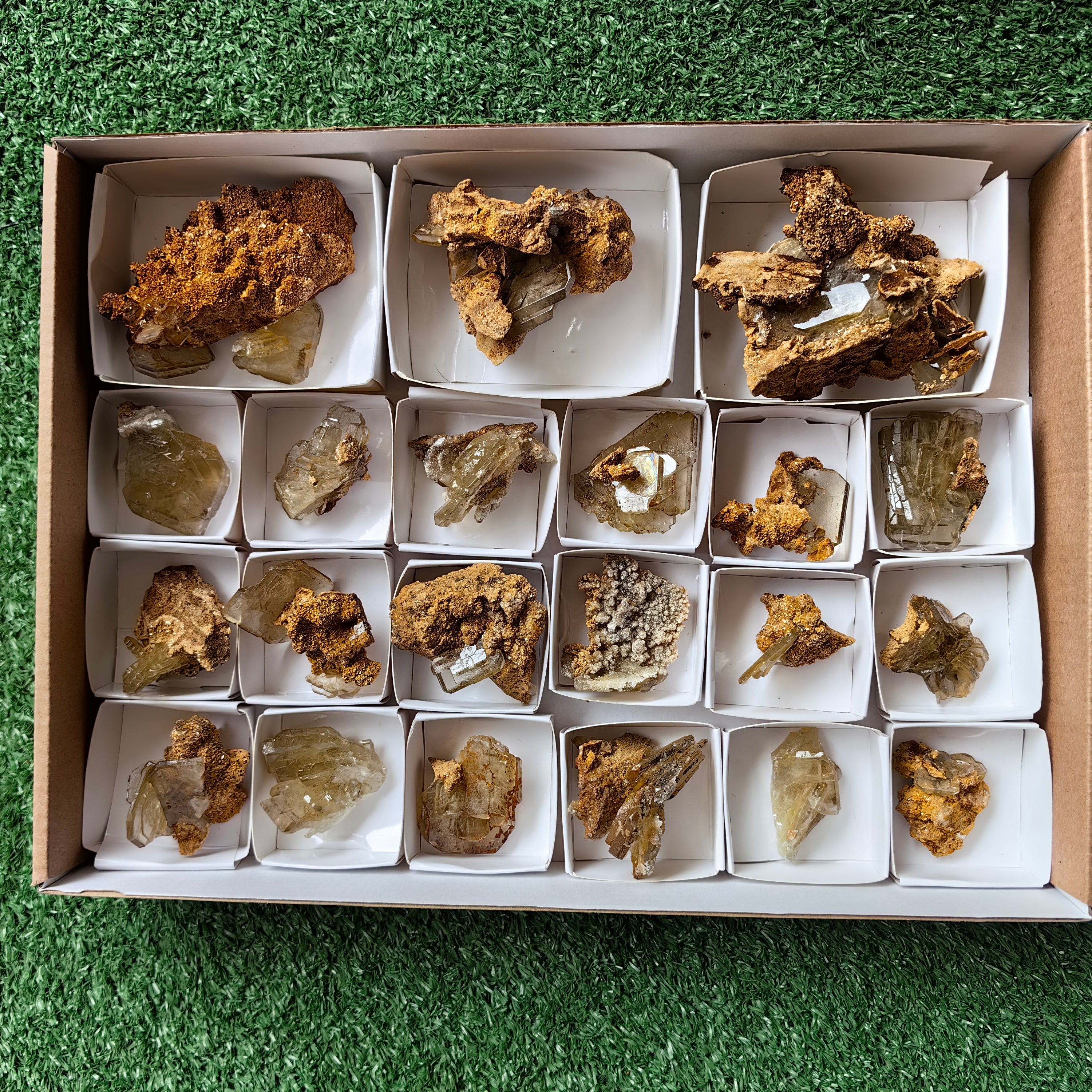 Lot 21 pcs Baryte Crystal on matrix