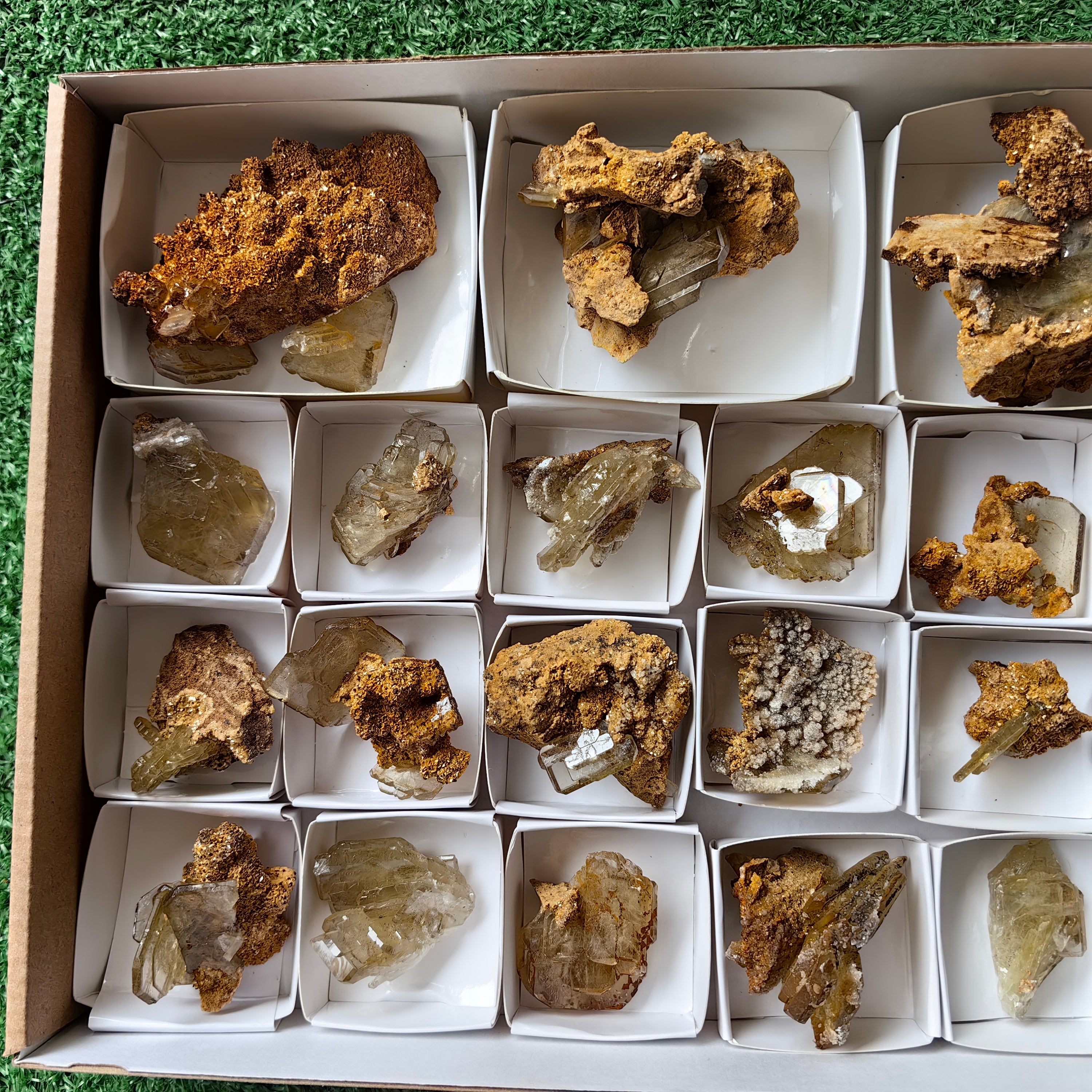 Lot 21 pcs Baryte Crystal on matrix