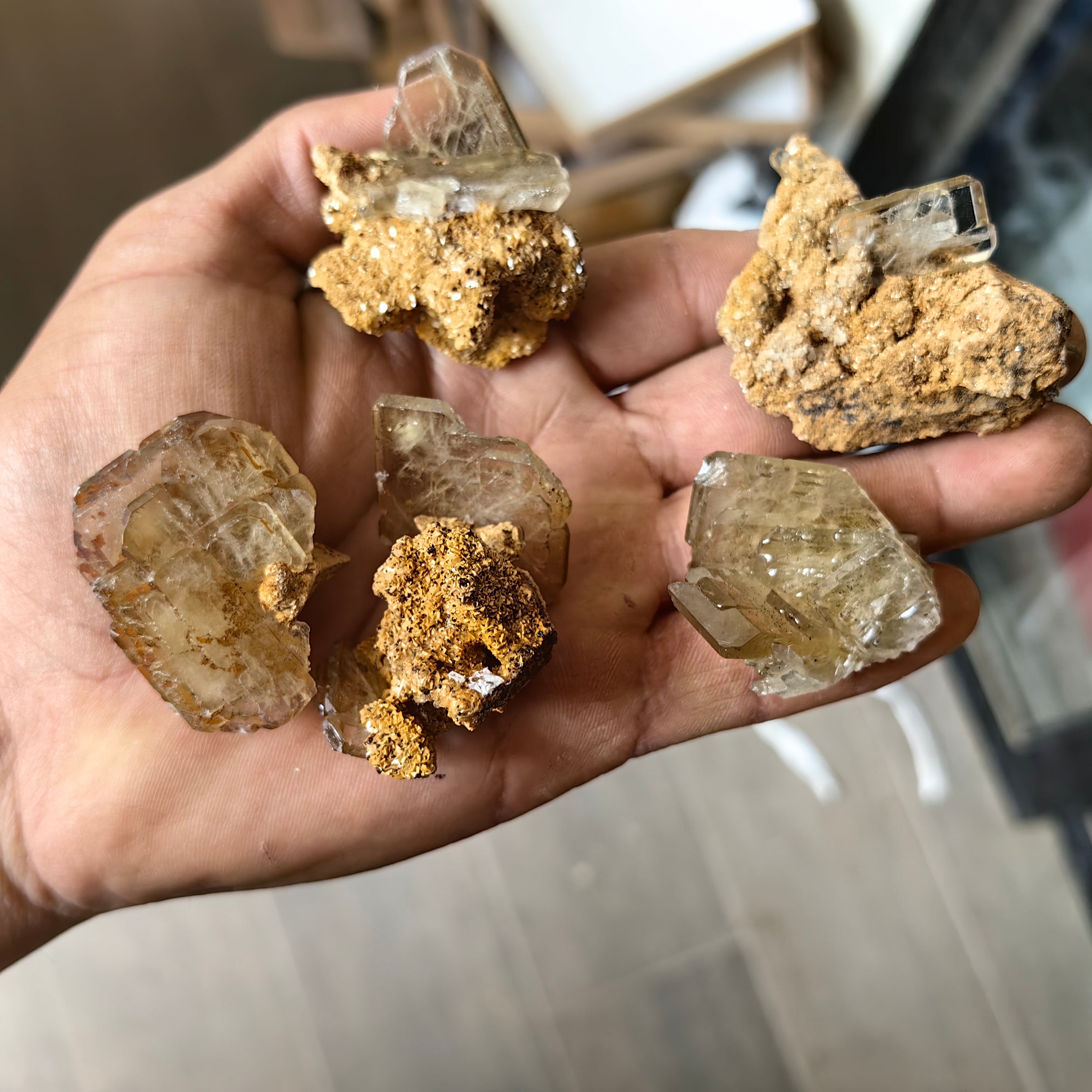 Lot 21 pcs Baryte Crystal on matrix