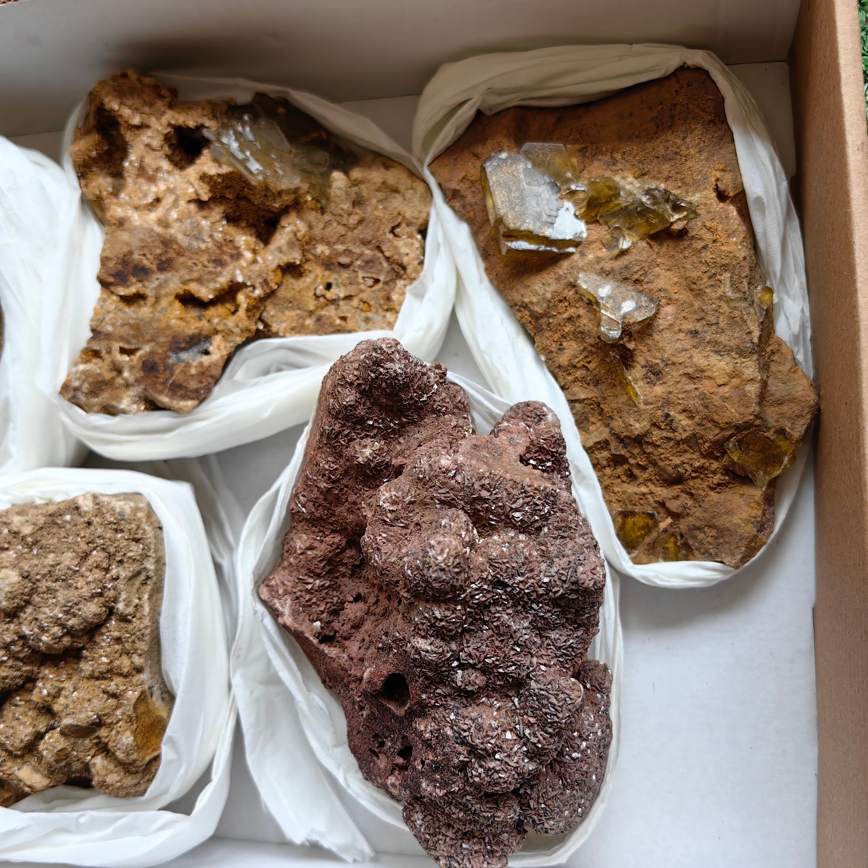 Lot 5 pcs Baryte Crystal on matrix