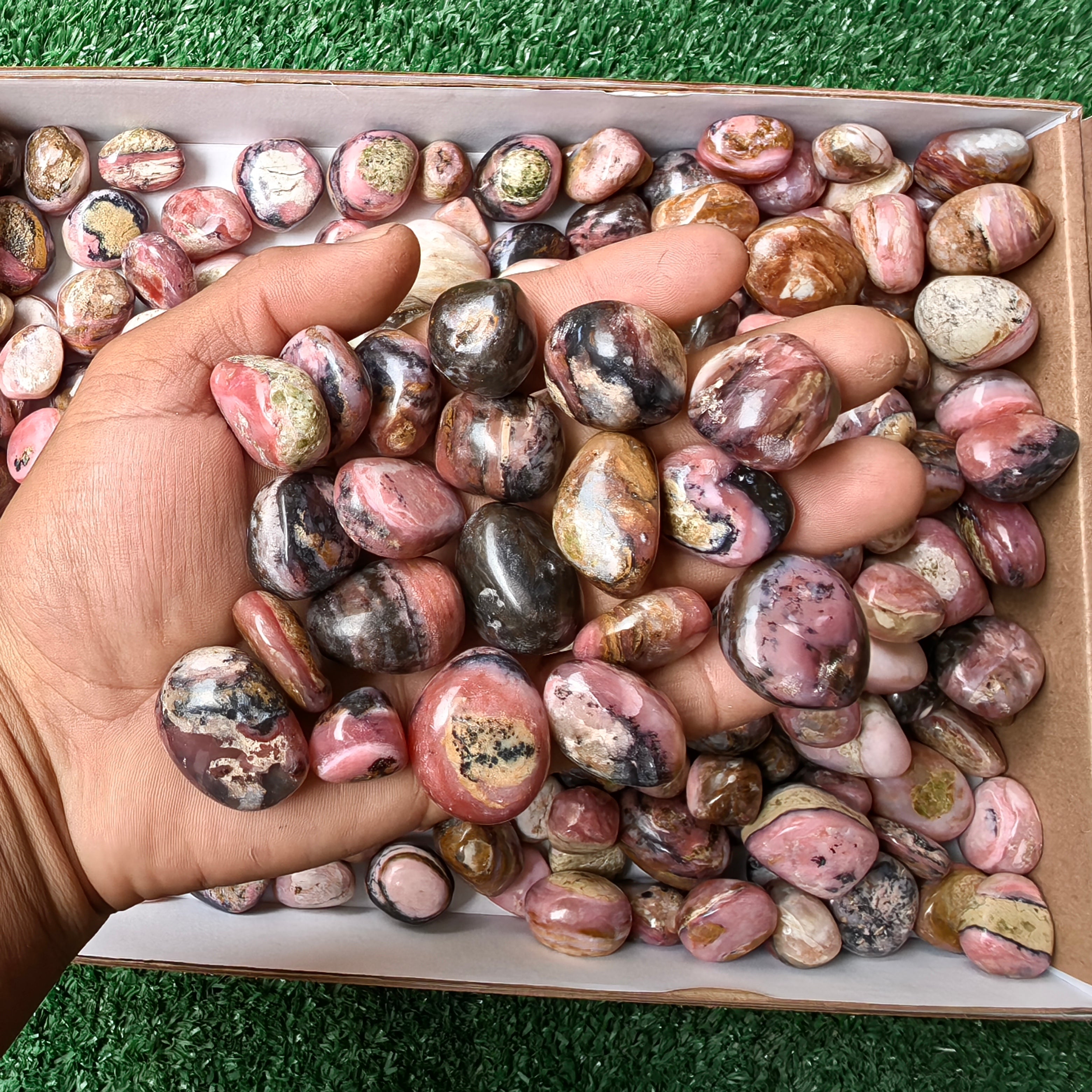 Lot 2 kg Strawberry Pink Opal tumbled