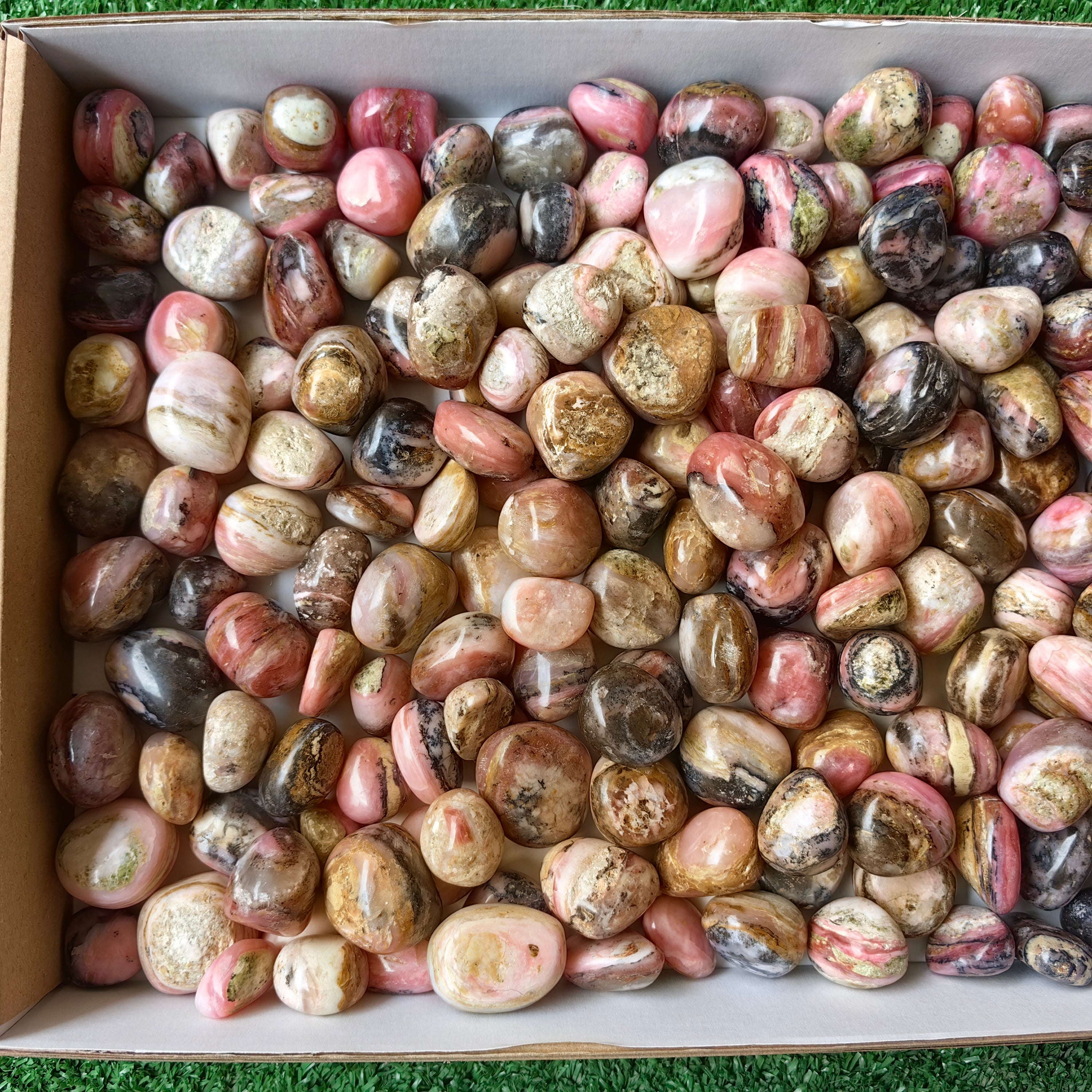 Lot 2 kg Strawberry Pink Opal tumbled