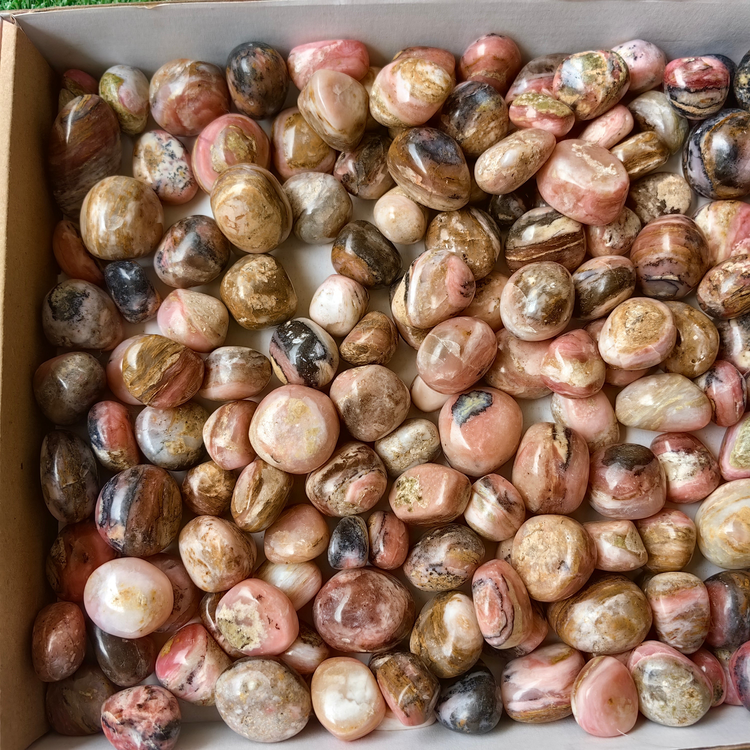 Lot 2 kg Strawberry Pink Opal tumbled