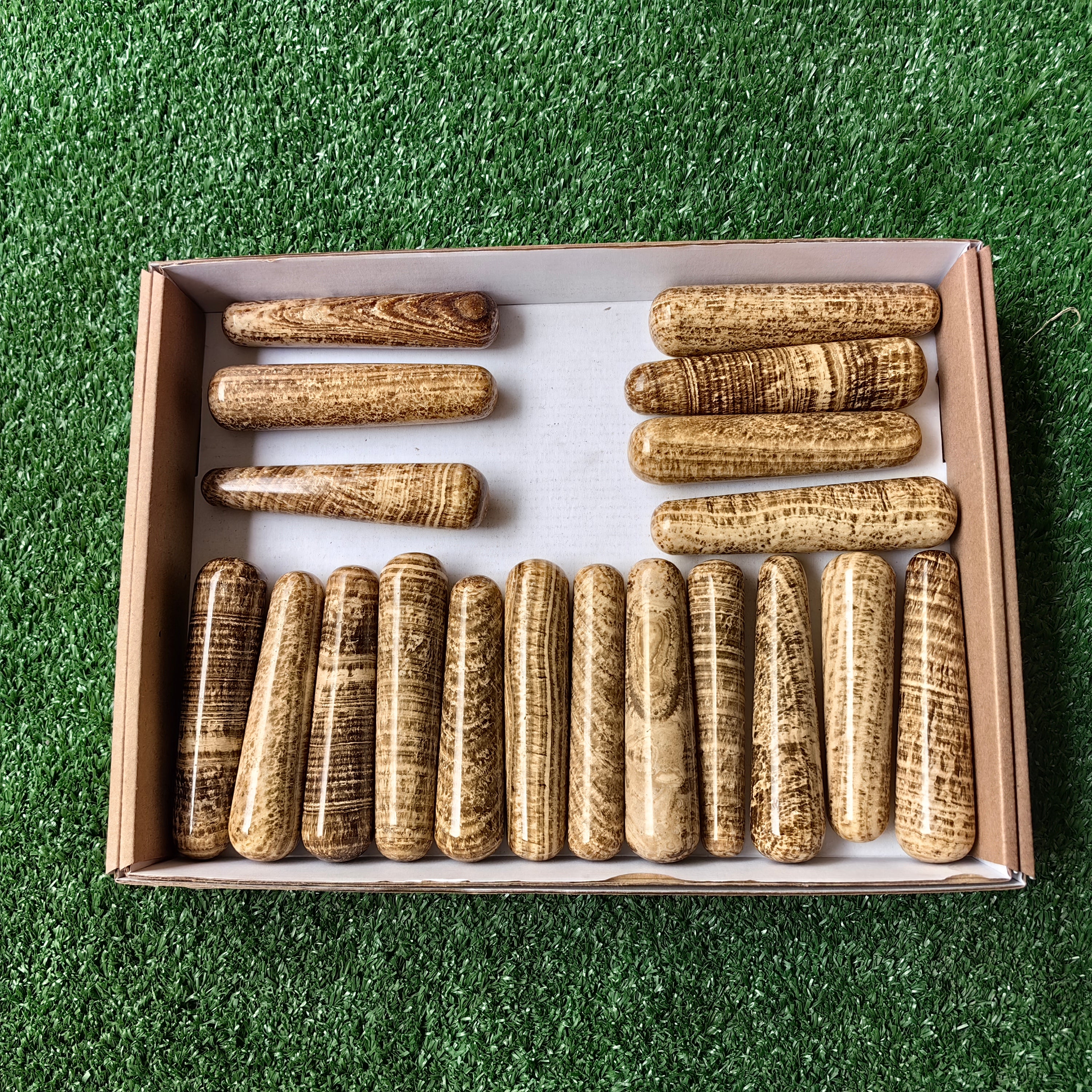 Lot 19 pcs Aragonite wand