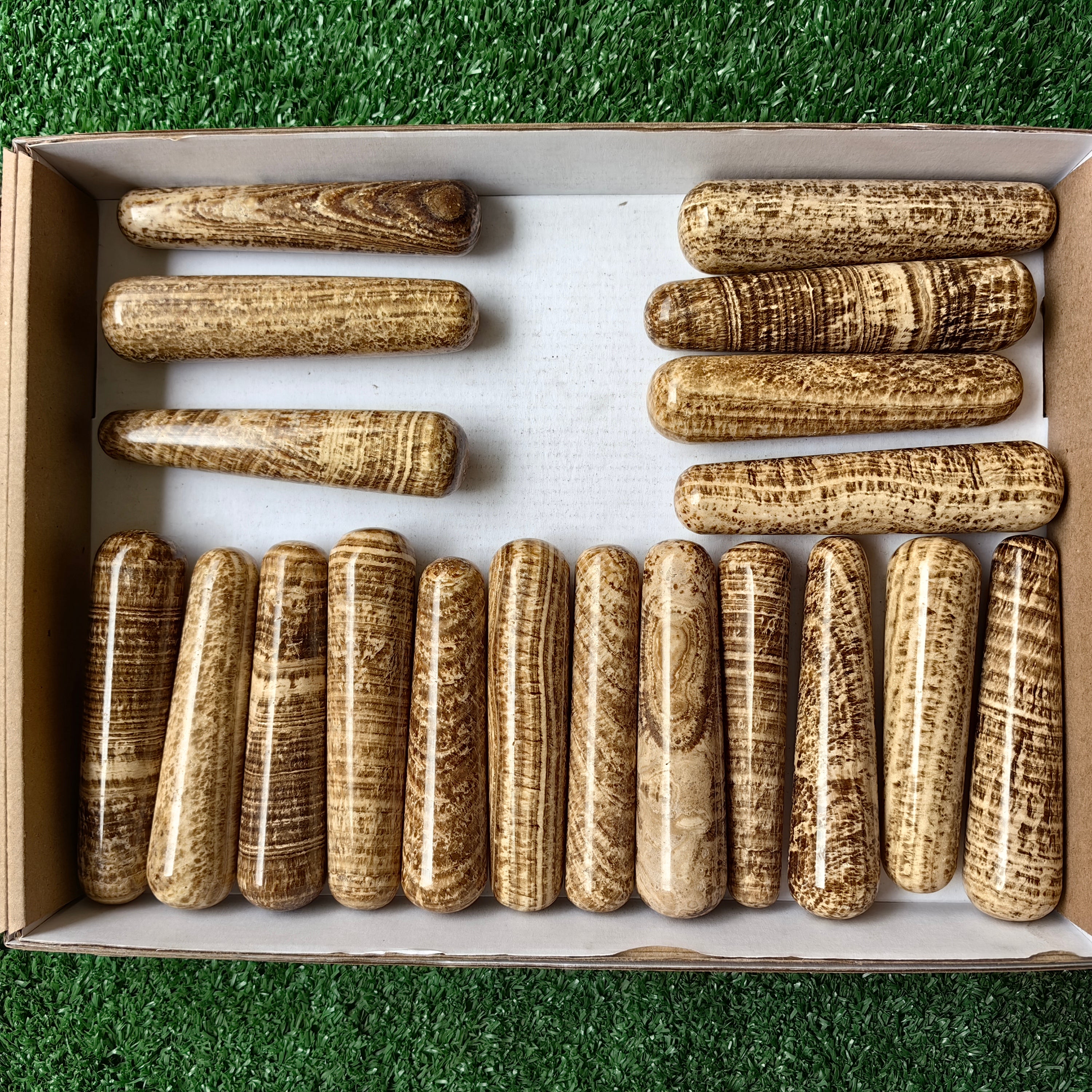 Lot 19 pcs Aragonite wand
